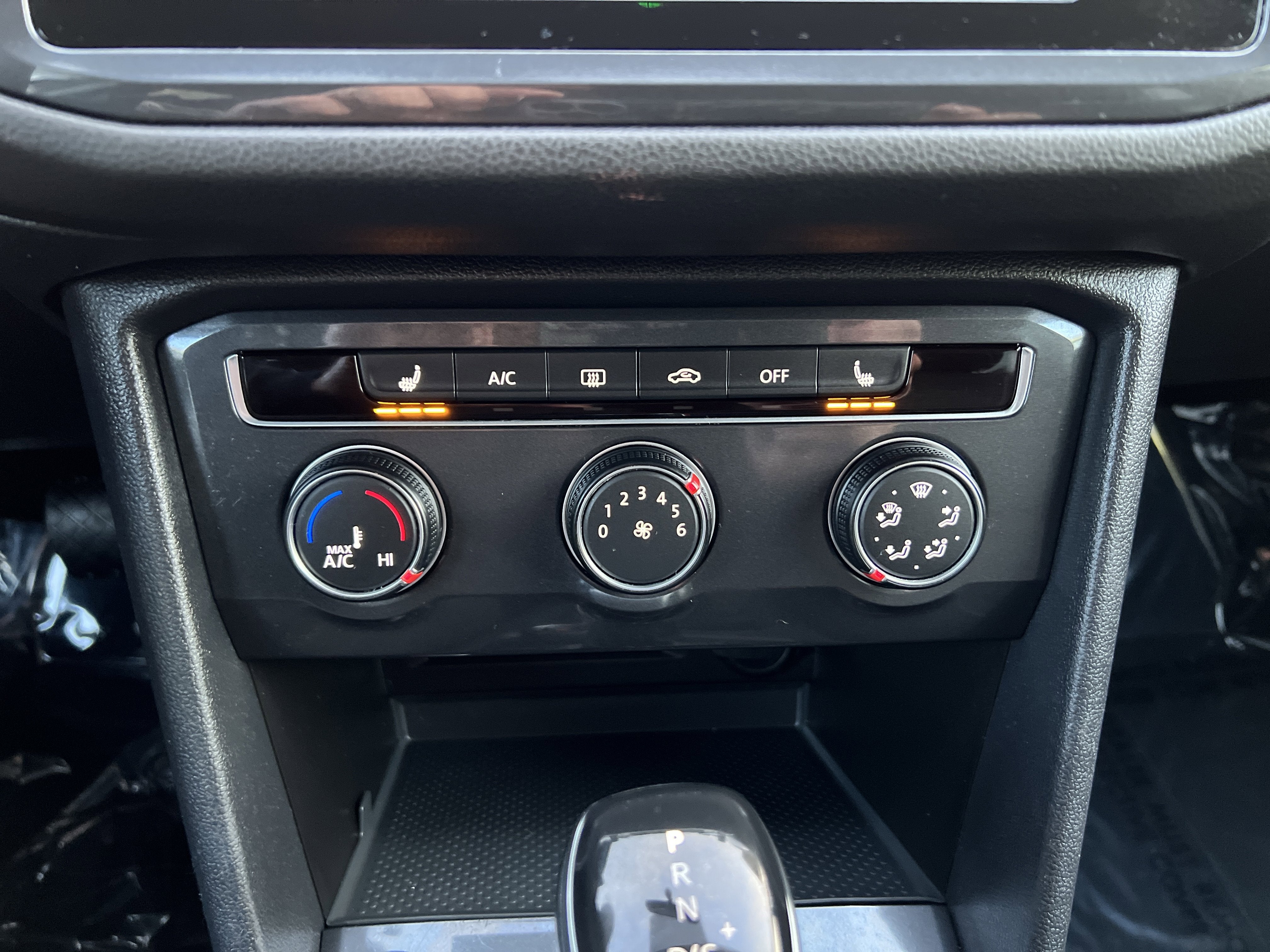 2022 Volkswagen Tiguan S