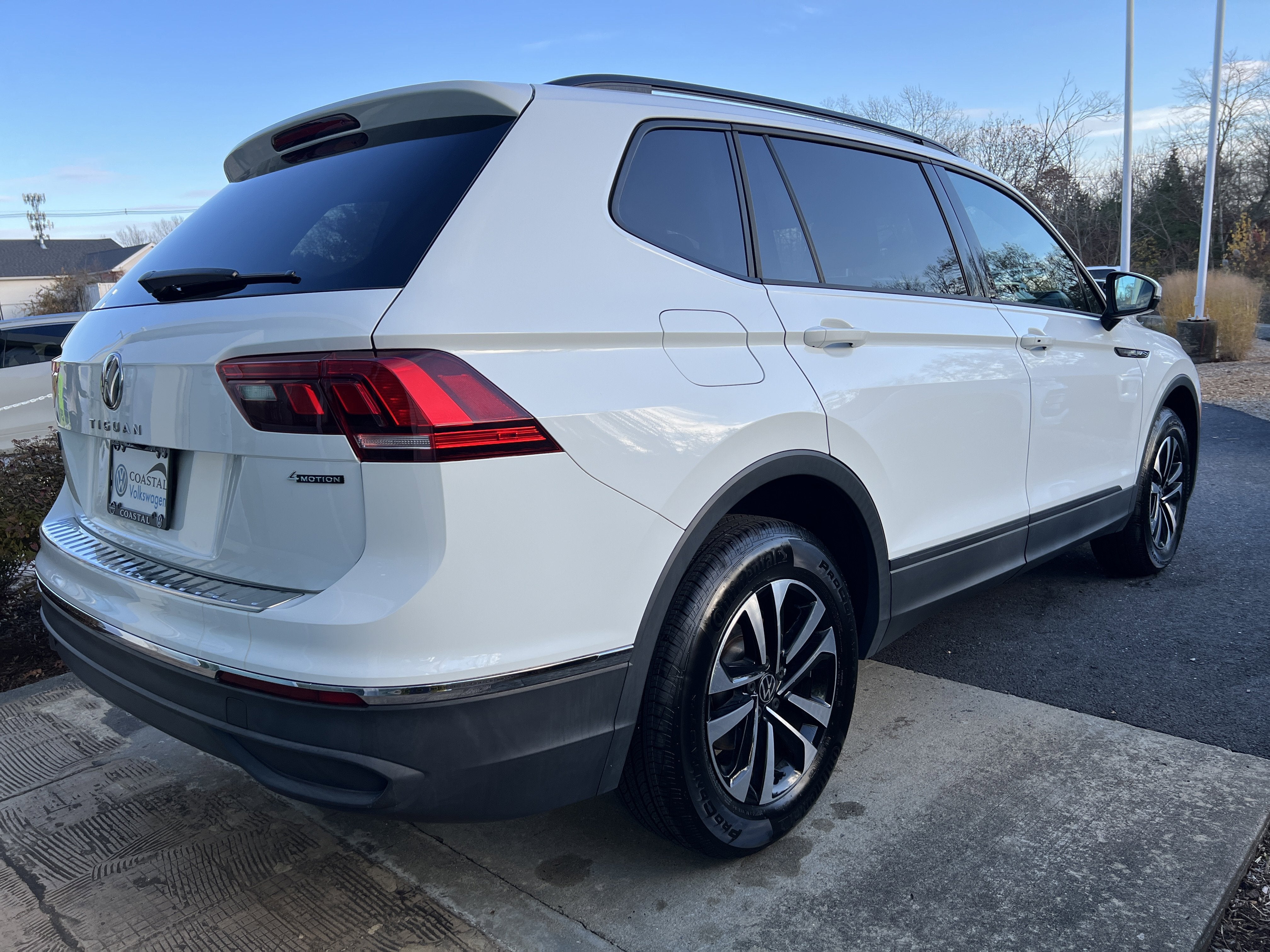 2022 Volkswagen Tiguan S