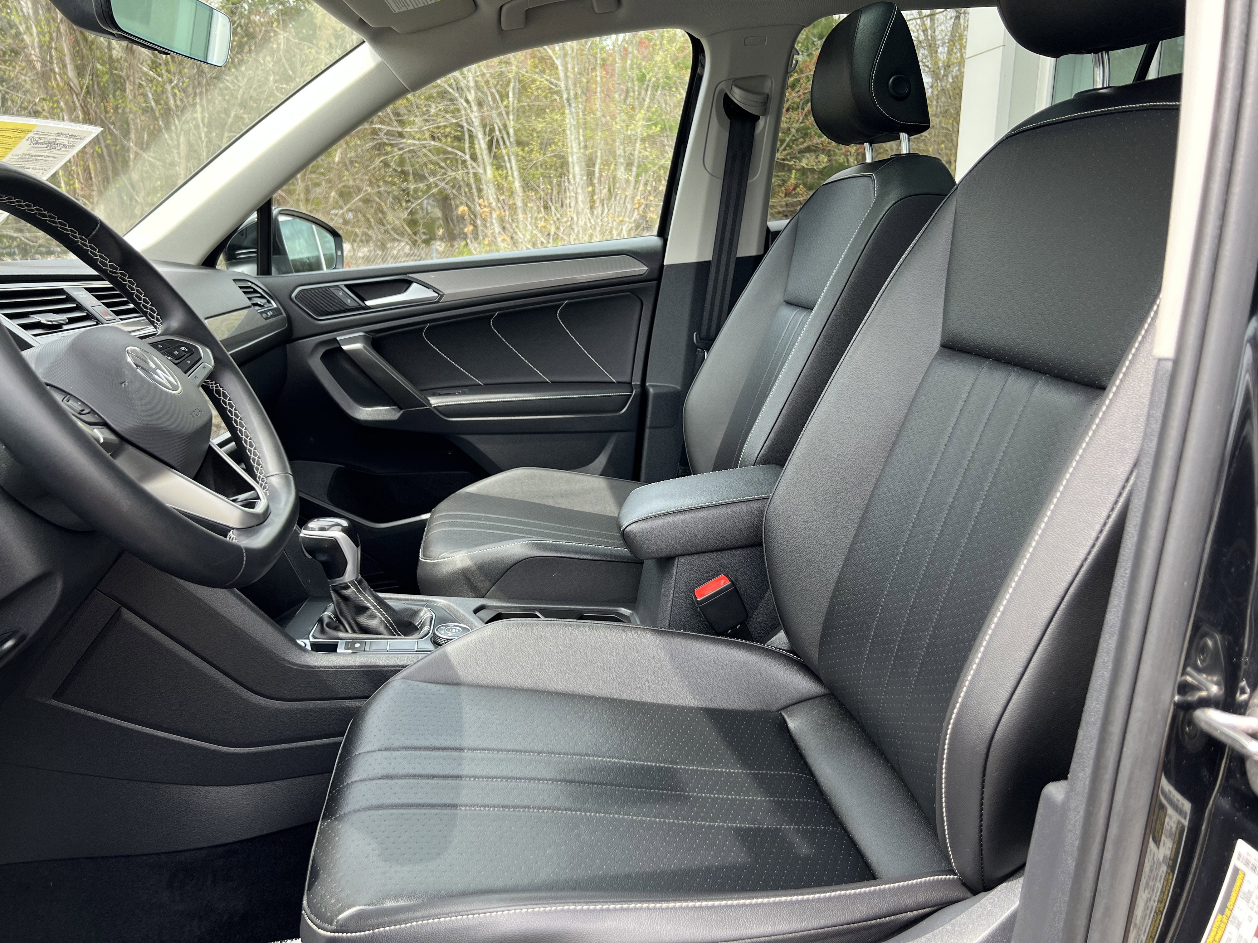 2022 Volkswagen Tiguan SE