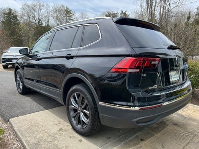 2022 Volkswagen Tiguan SE