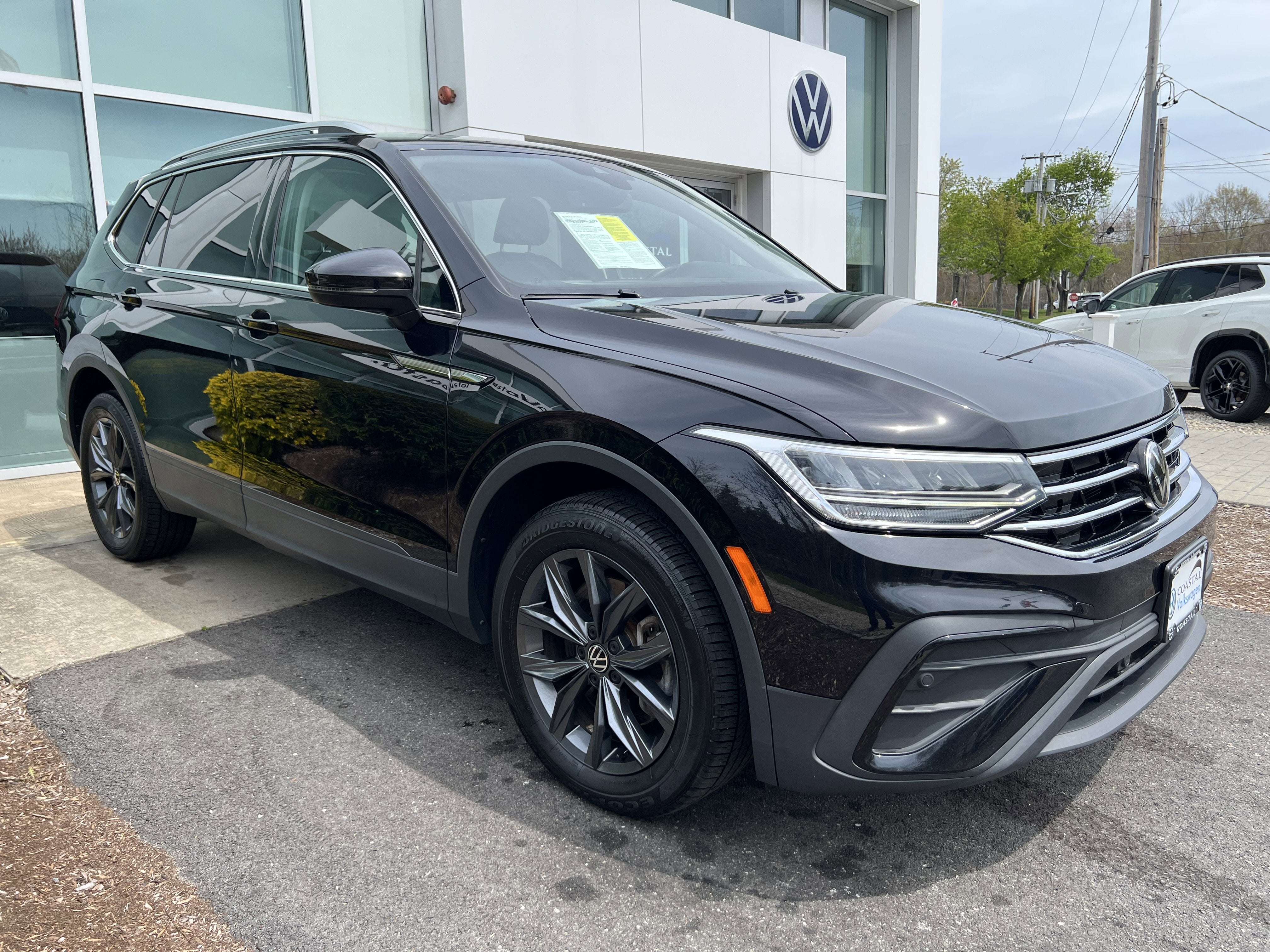 2022 Volkswagen Tiguan SE