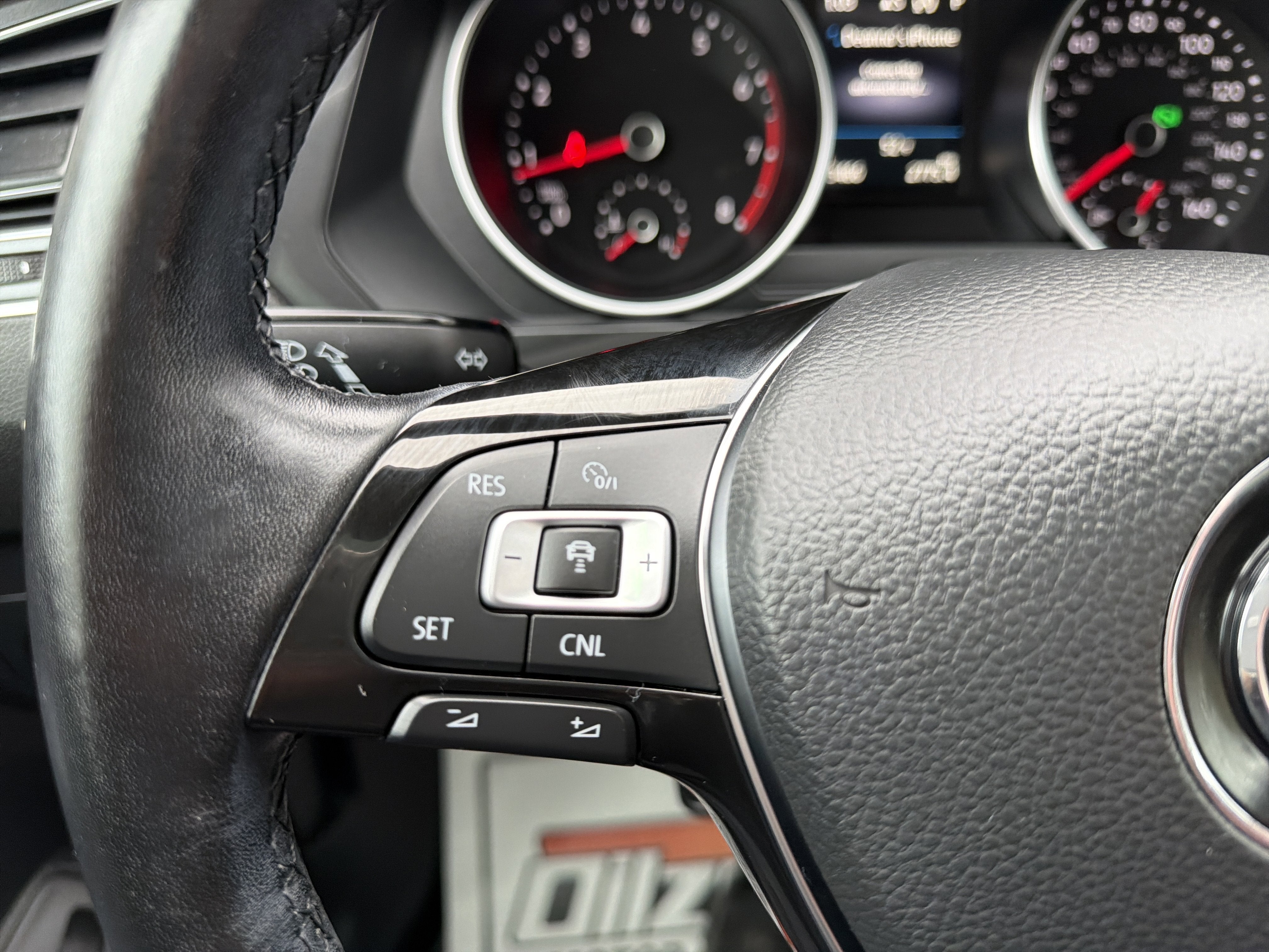 2018 Volkswagen Tiguan Base