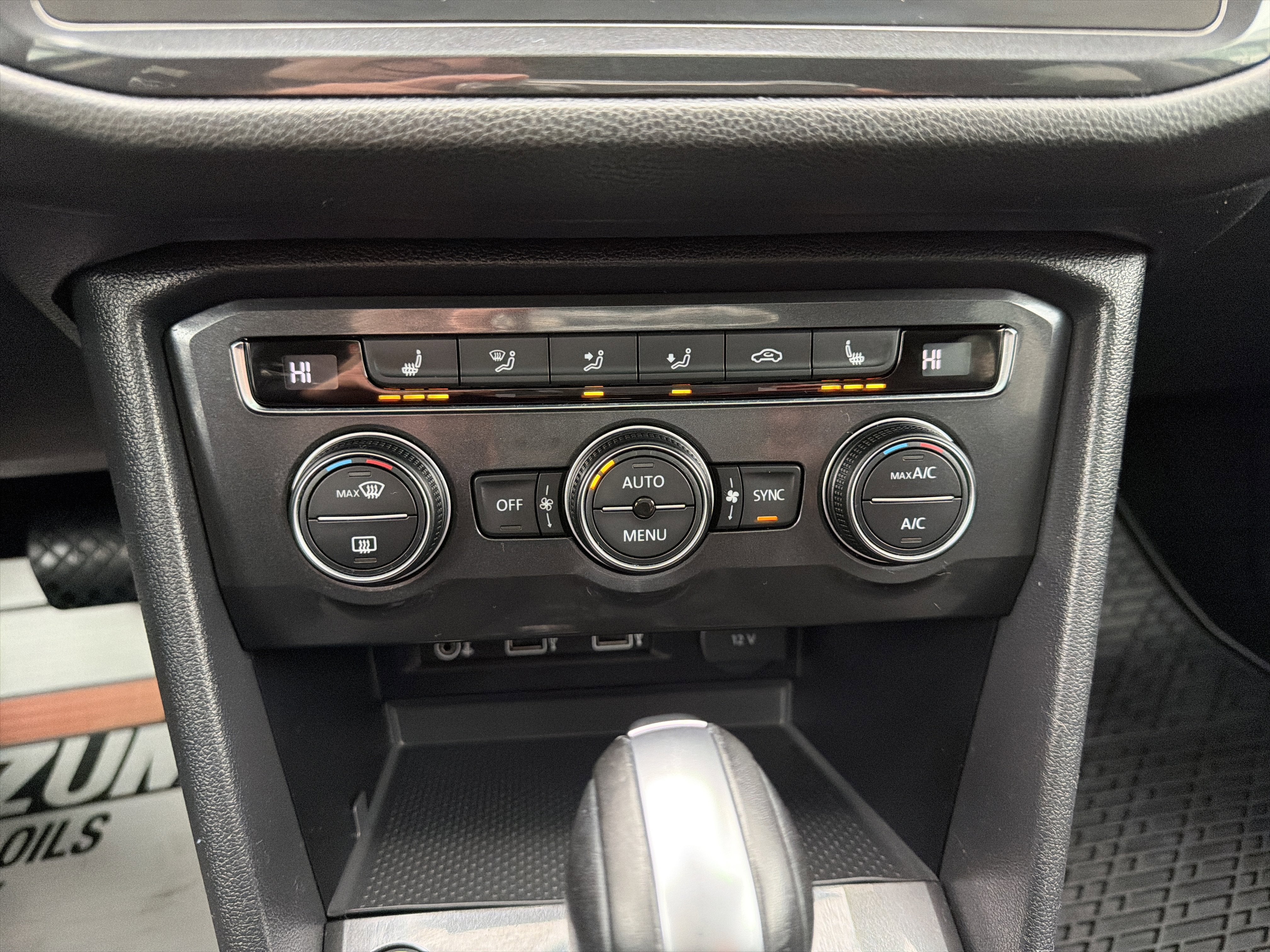 2018 Volkswagen Tiguan Base