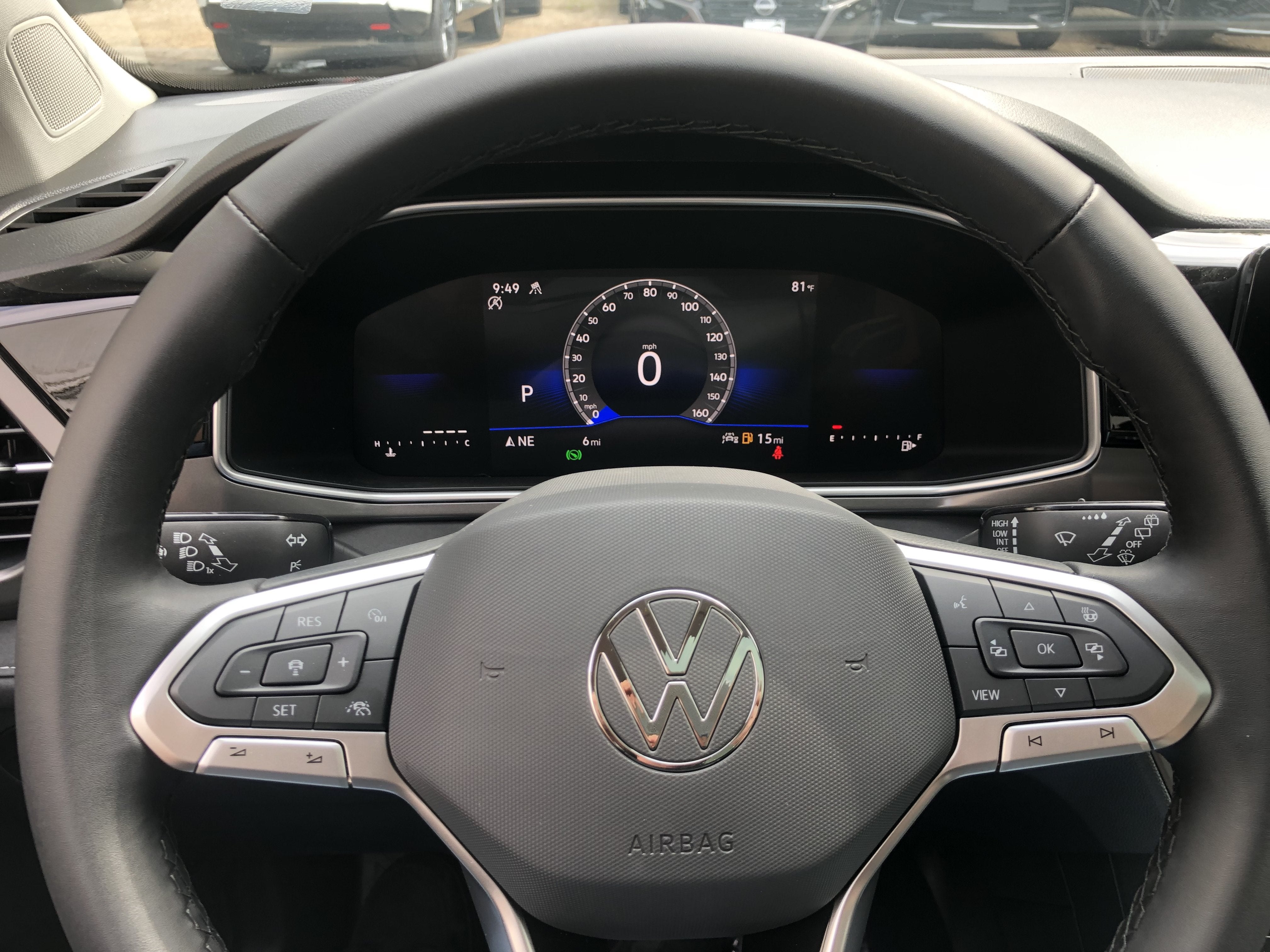 2026 Volkswagen Taos SE Black