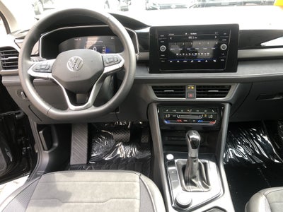 2026 Volkswagen Taos SE Black