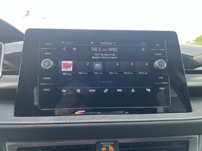 2025 Volkswagen Taos SE Black