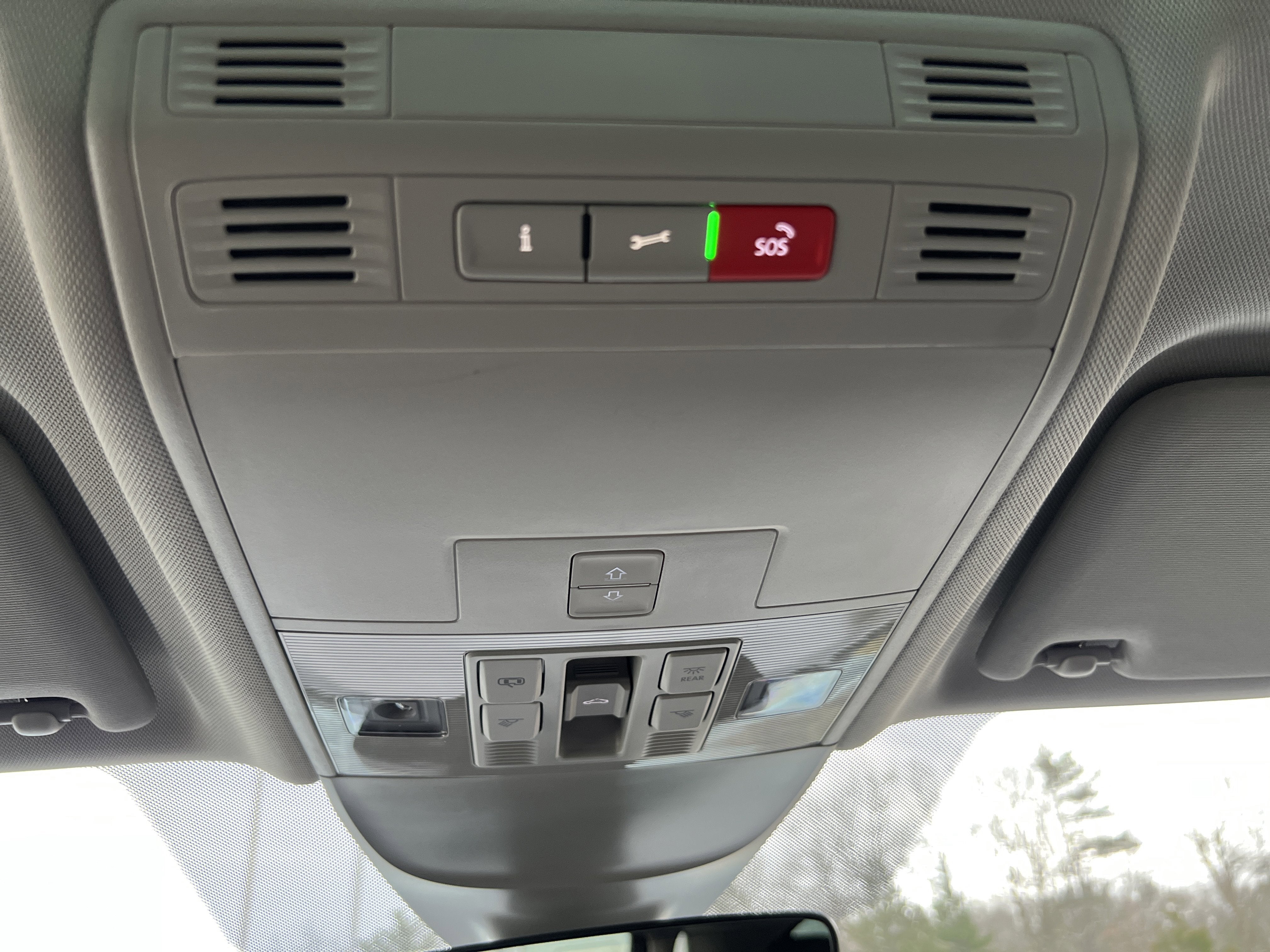 2025 Volkswagen Taos SE Black