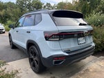 2025 Volkswagen Taos SE Black