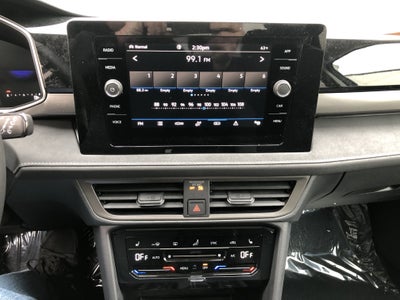 2026 Volkswagen Taos SE Black