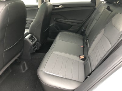 2026 Volkswagen Taos SE Black