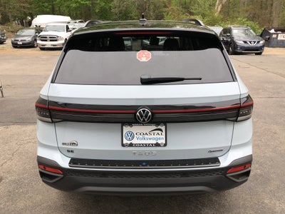 2026 Volkswagen Taos SE Black