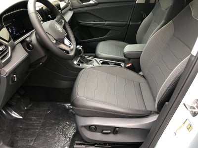 2026 Volkswagen Taos SE Black