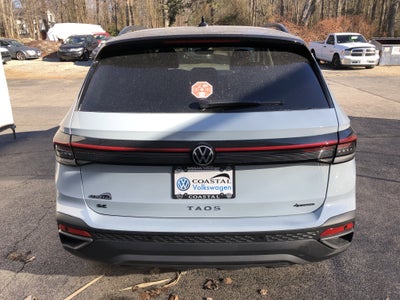 2026 Volkswagen Taos SE Black