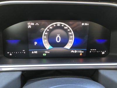 2026 Volkswagen Taos SE Black