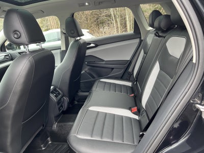 2023 Volkswagen Taos SEL