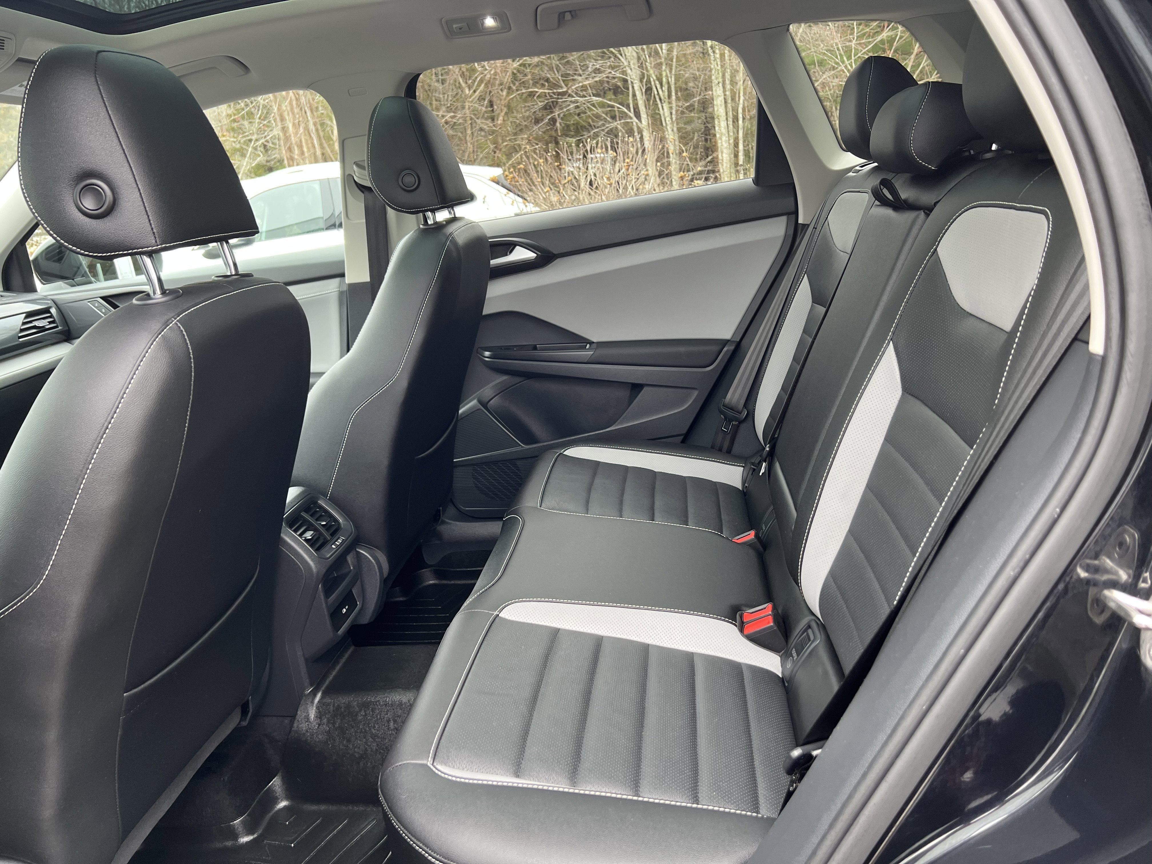 2023 Volkswagen Taos SEL