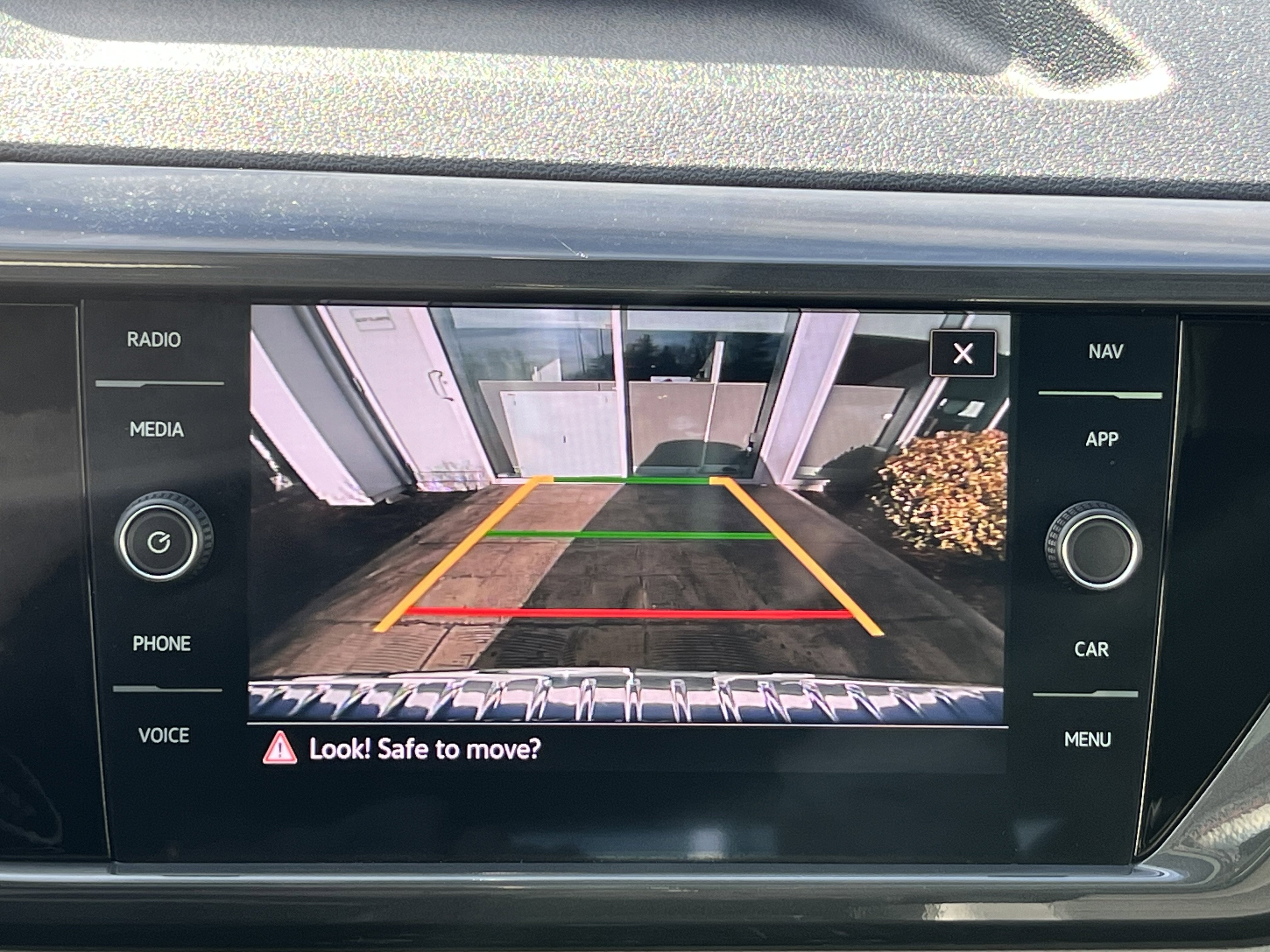 2023 Volkswagen Taos SEL