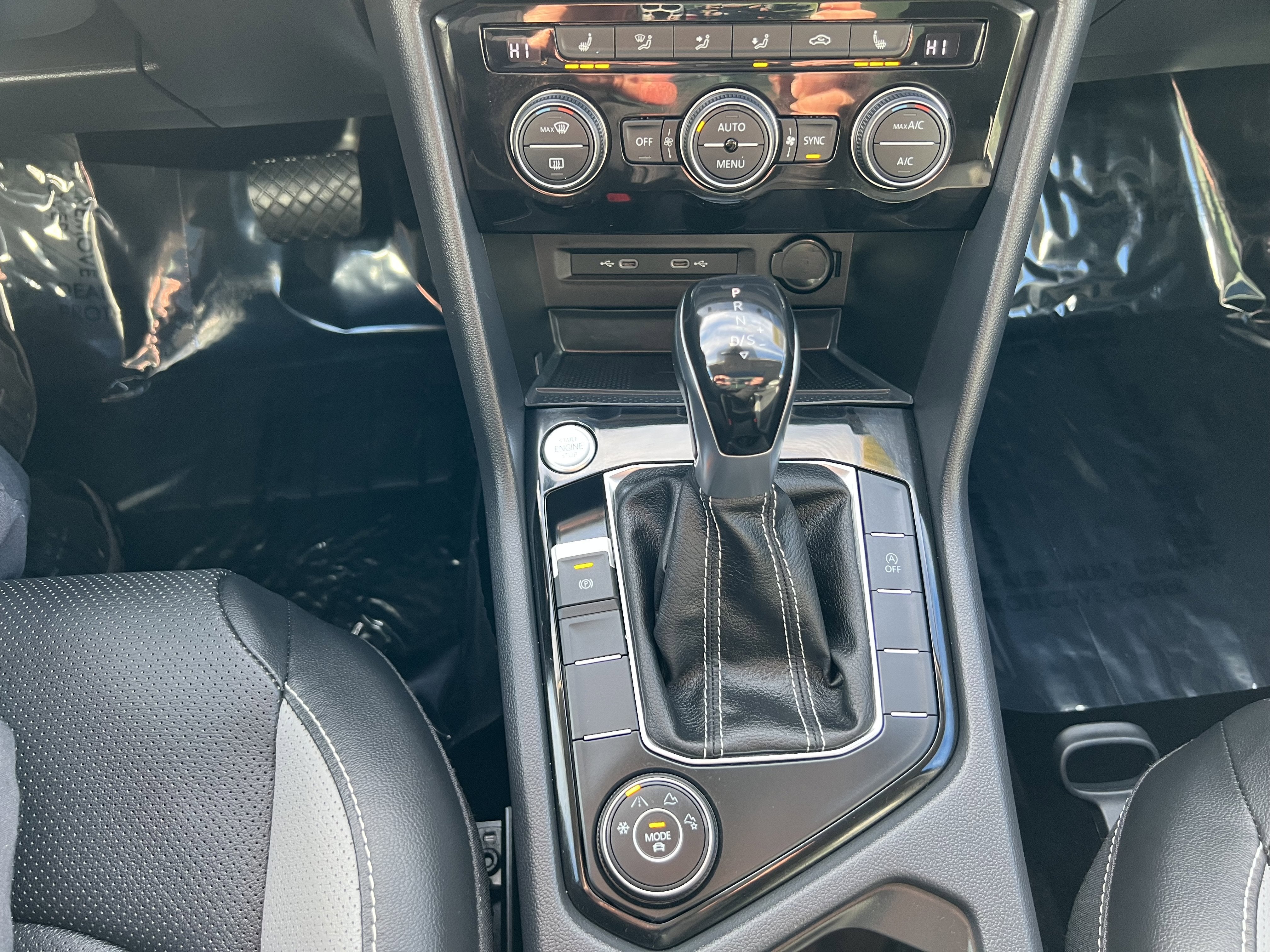 2023 Volkswagen Taos SEL