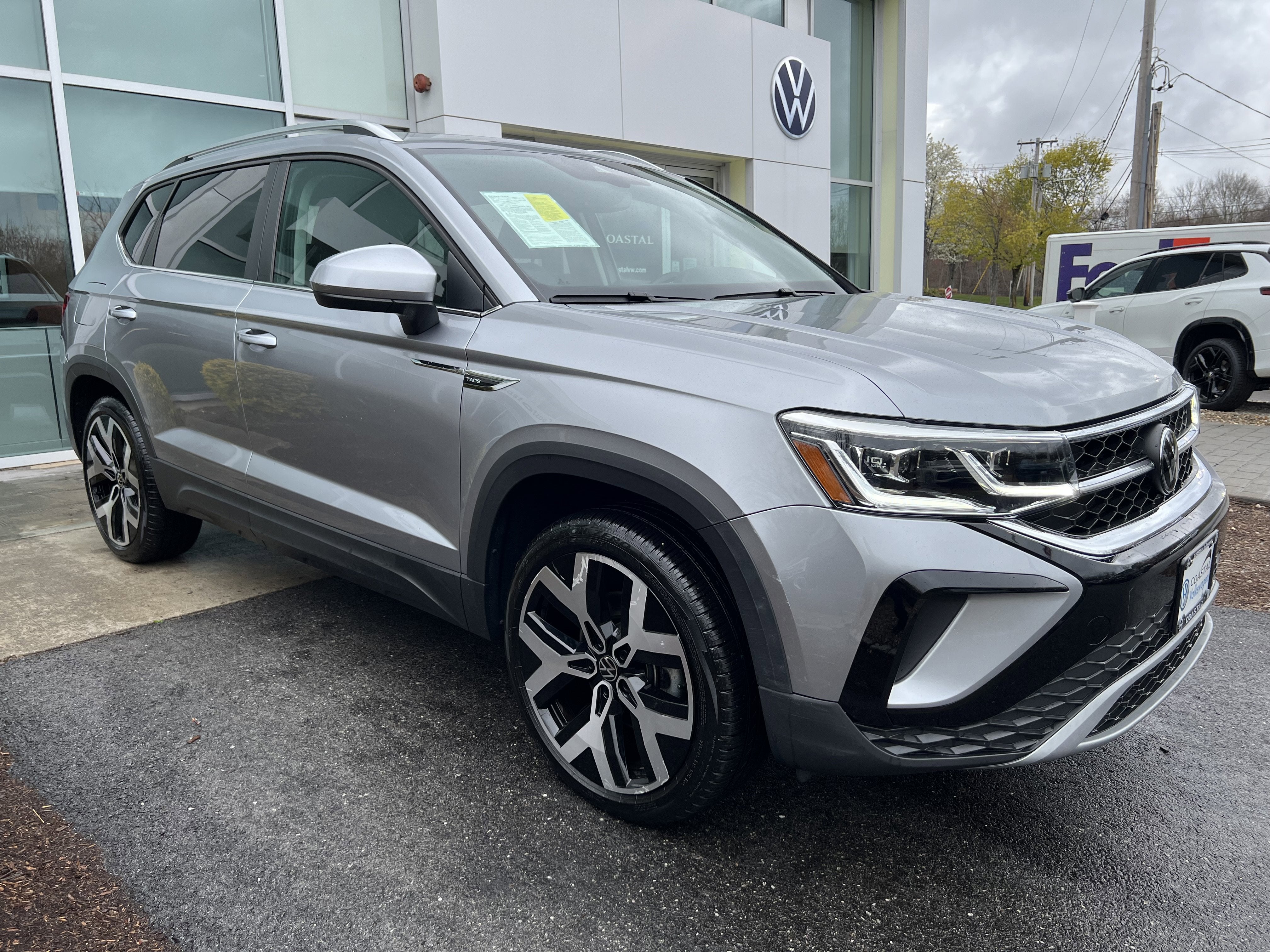 2023 Volkswagen Taos SEL
