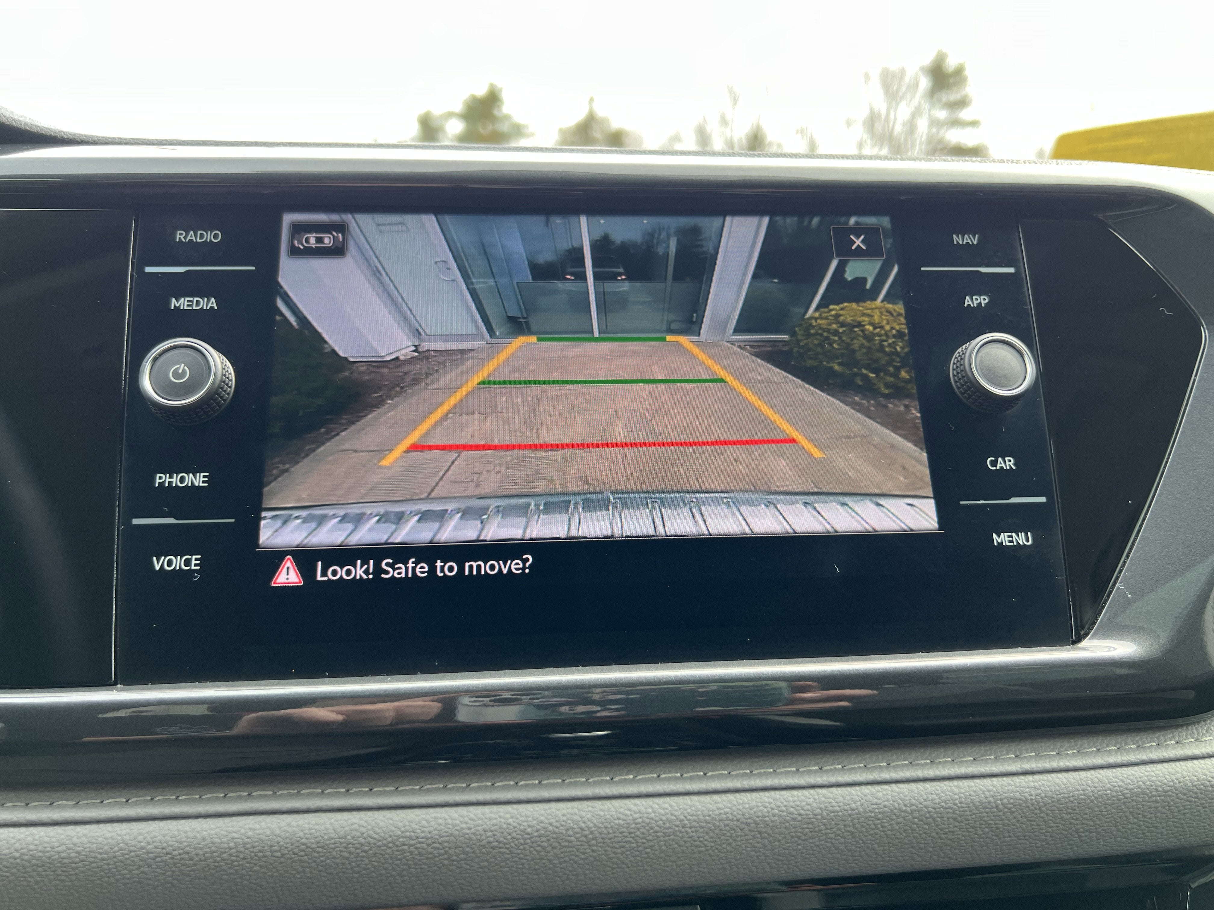 2023 Volkswagen Taos SEL