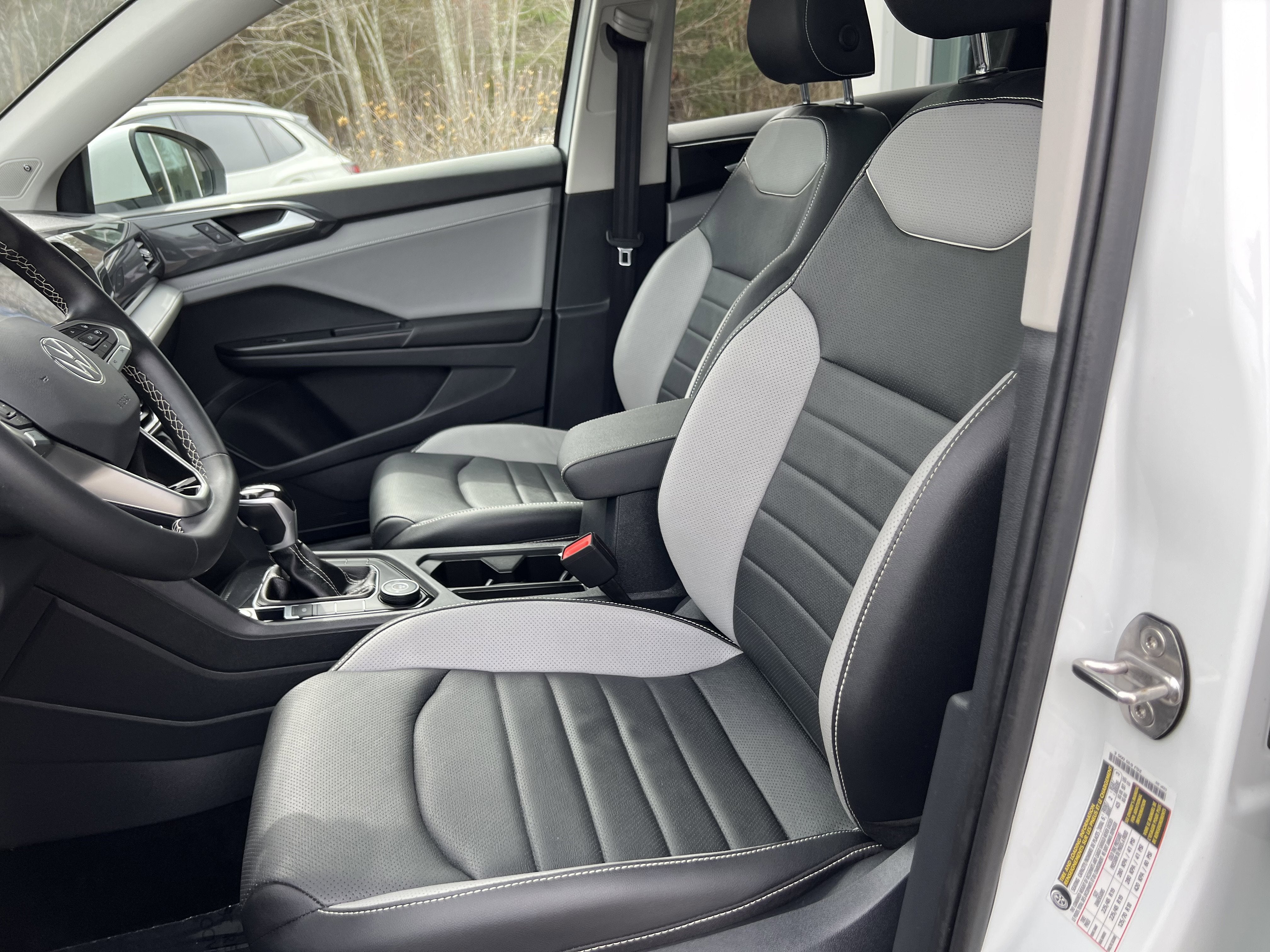 2023 Volkswagen Taos SEL