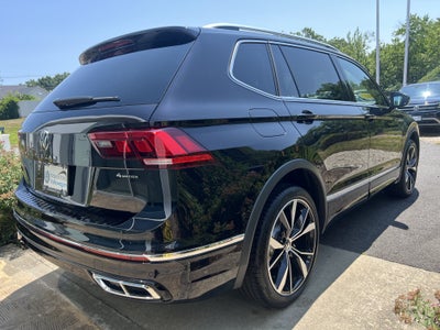 2023 Volkswagen Tiguan SEL R-Line