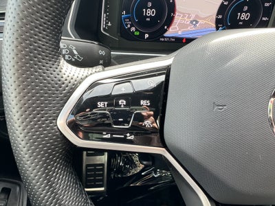 2023 Volkswagen Tiguan SEL R-Line