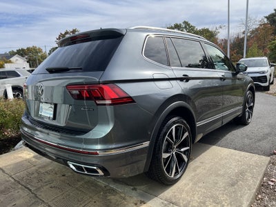 2023 Volkswagen Tiguan SEL R-Line