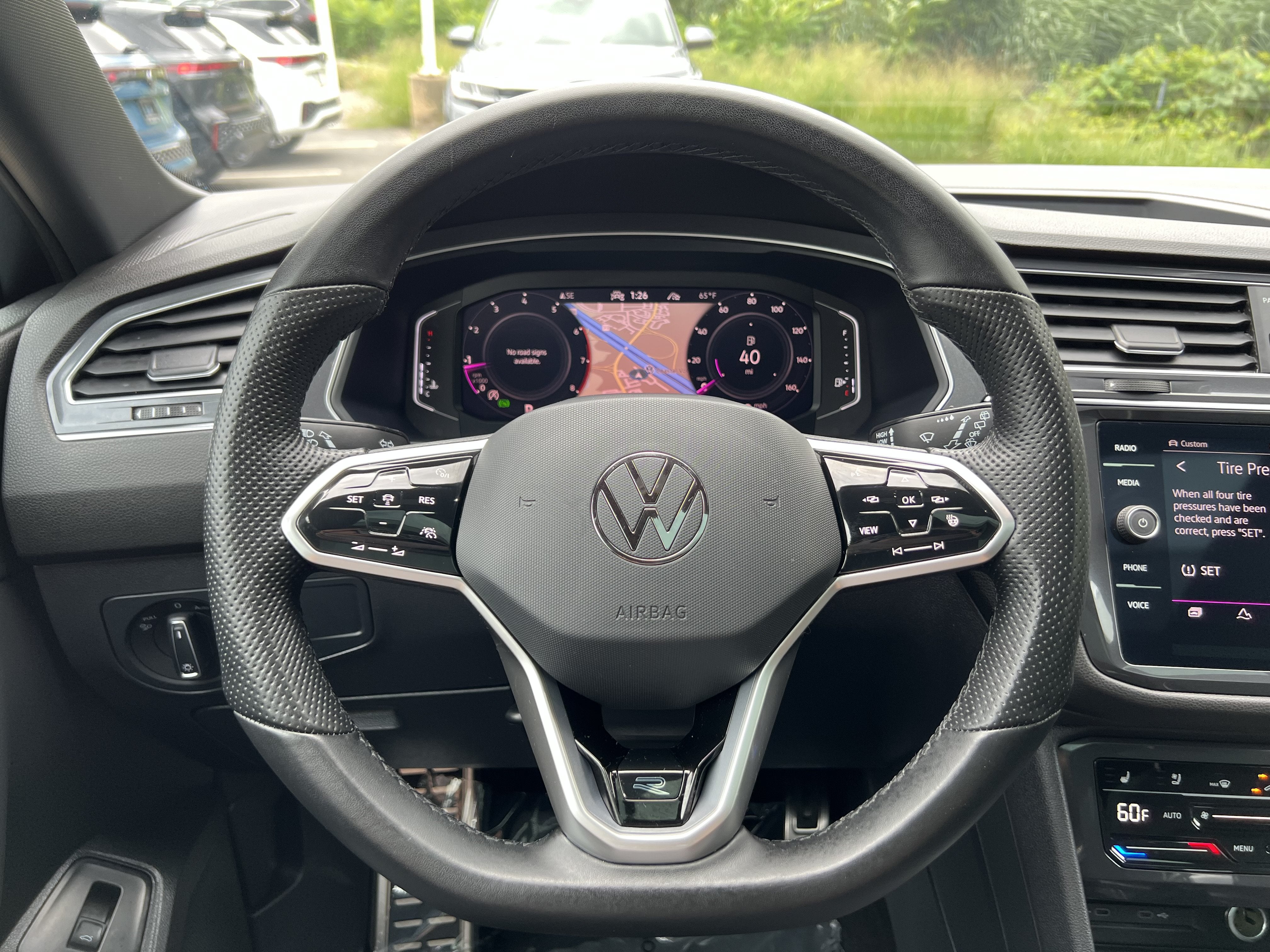 2023 Volkswagen Tiguan SEL R-Line