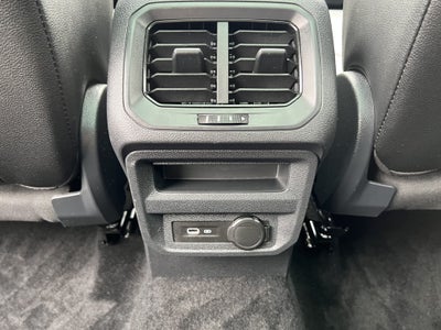 2023 Volkswagen Tiguan SEL R-Line