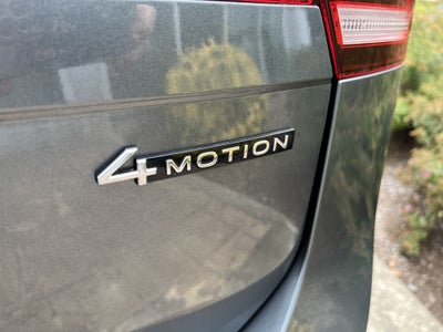2023 Volkswagen Tiguan SEL R-Line