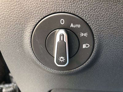 2026 Volkswagen Taos SEL