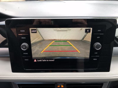 2026 Volkswagen Taos SEL