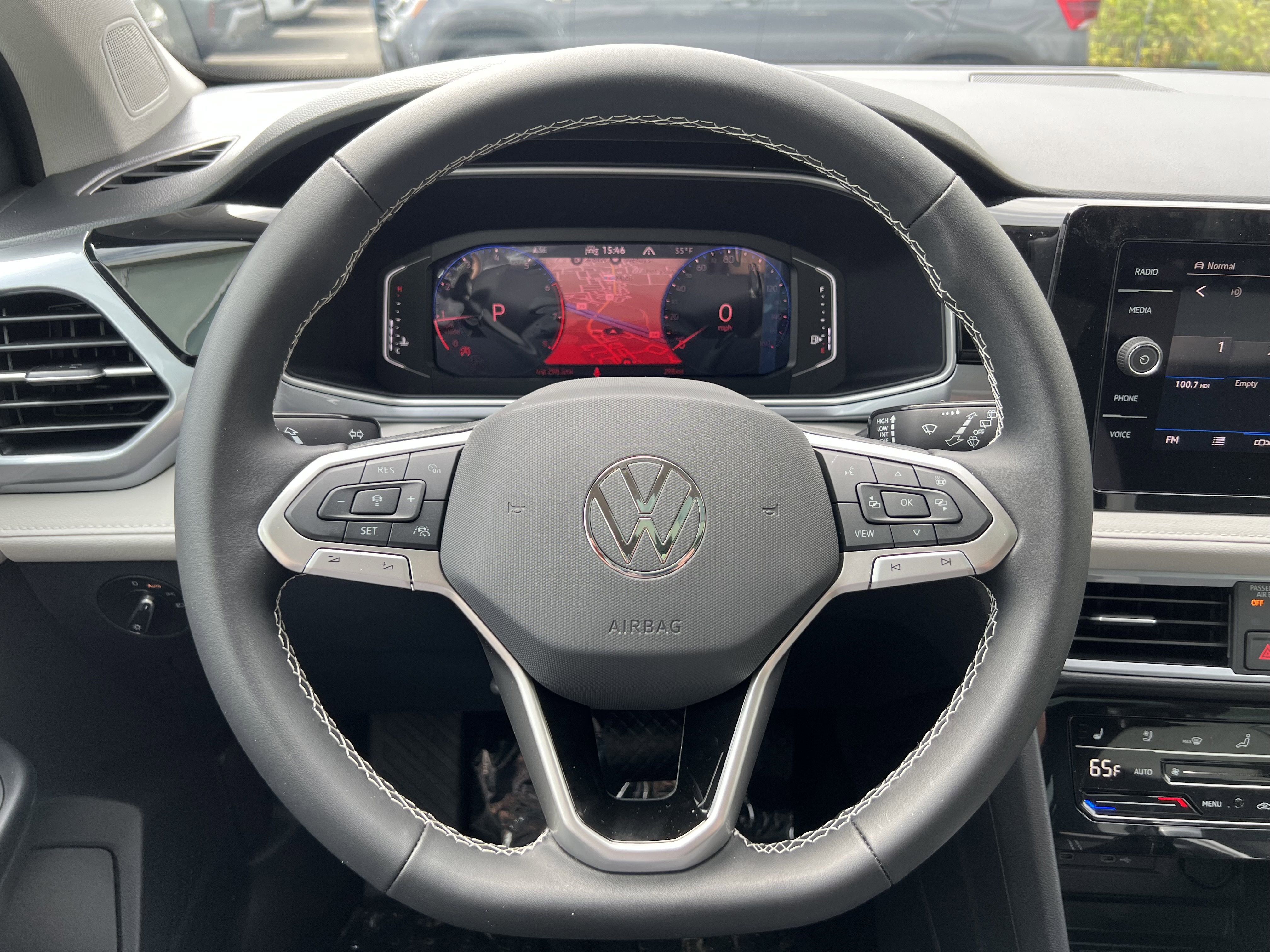 2026 Volkswagen Taos SEL