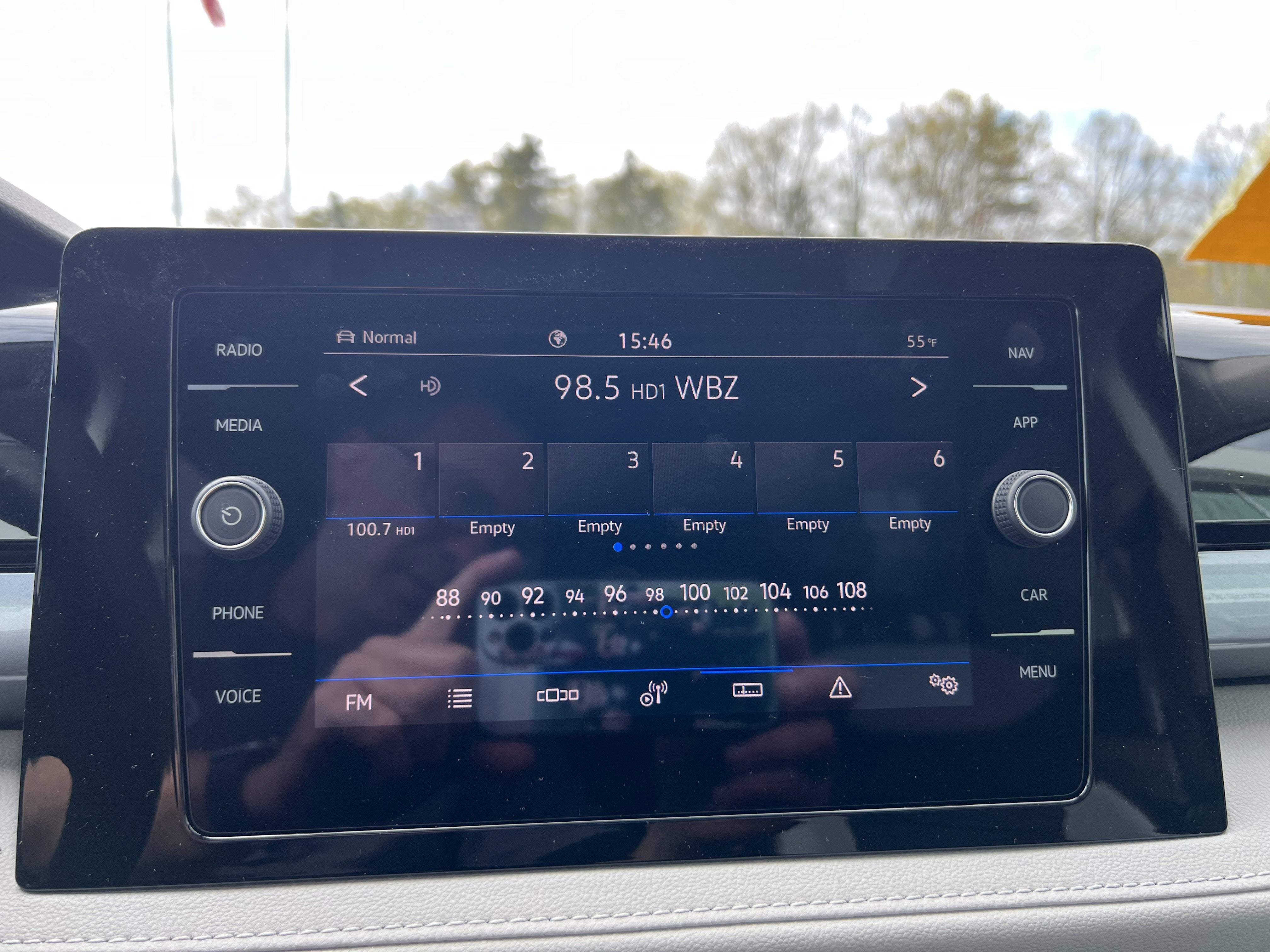 2026 Volkswagen Taos SEL
