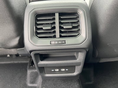 2026 Volkswagen Taos SEL