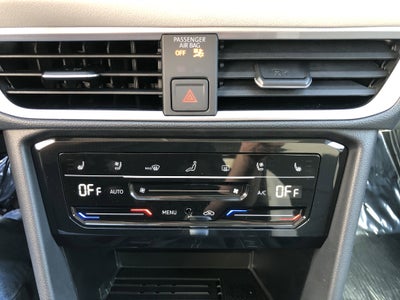 2026 Volkswagen Taos SEL