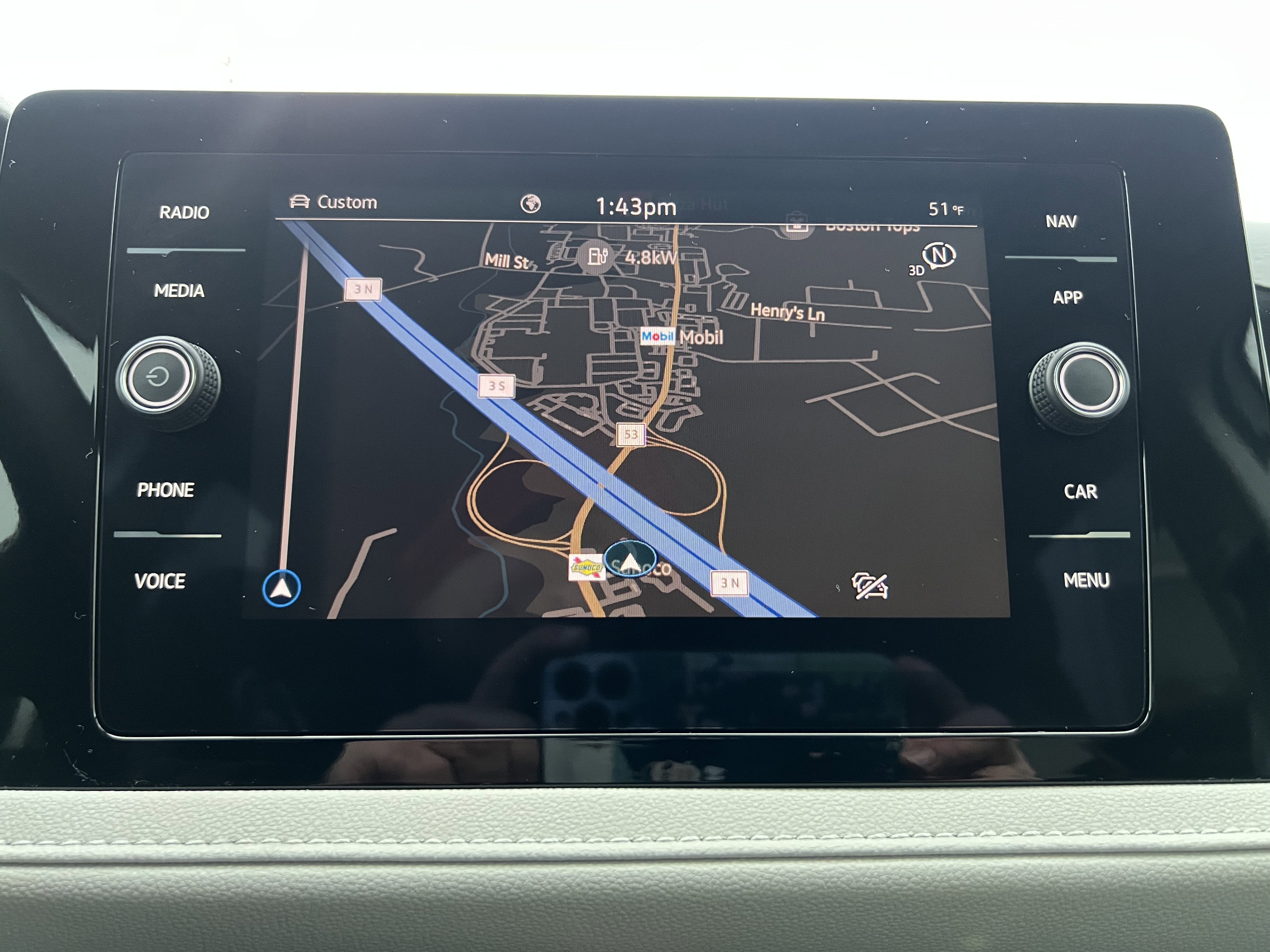 2025 Volkswagen Taos SEL w/black wheel package