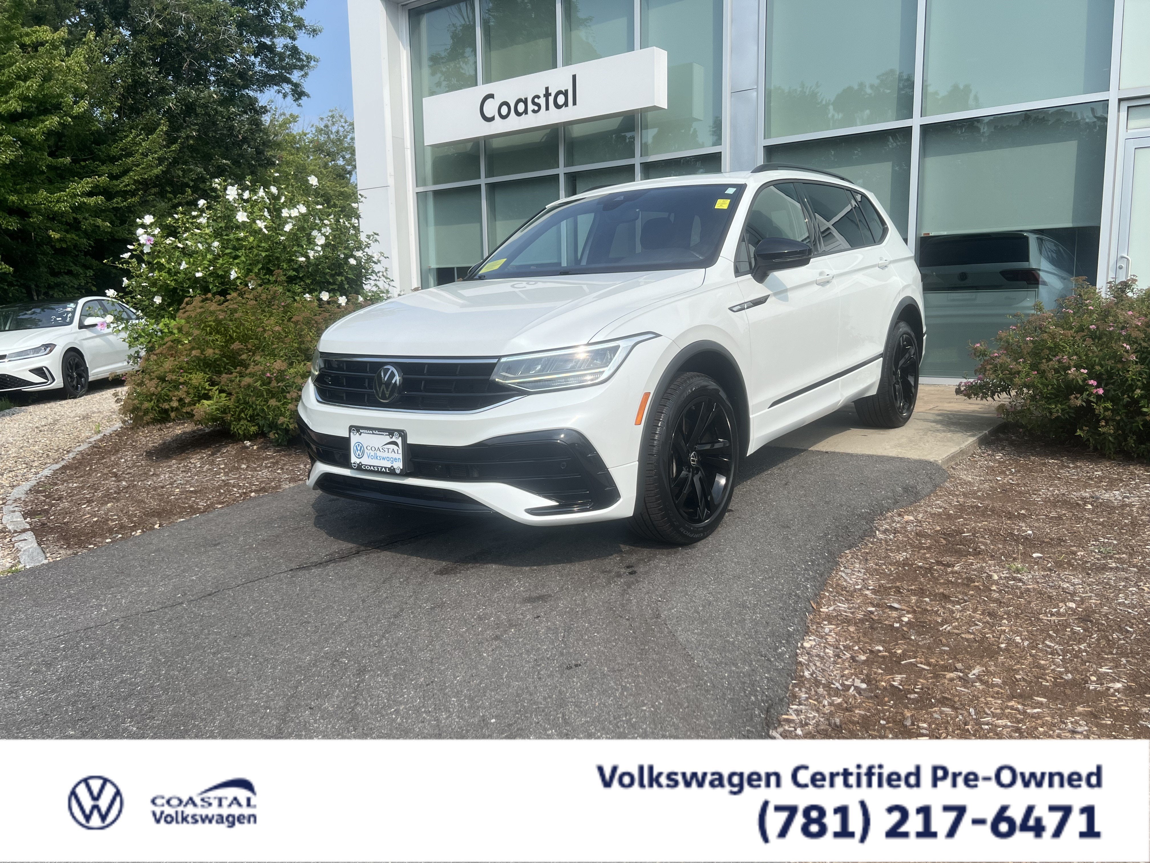 2023 Volkswagen Tiguan SE R-Line Black