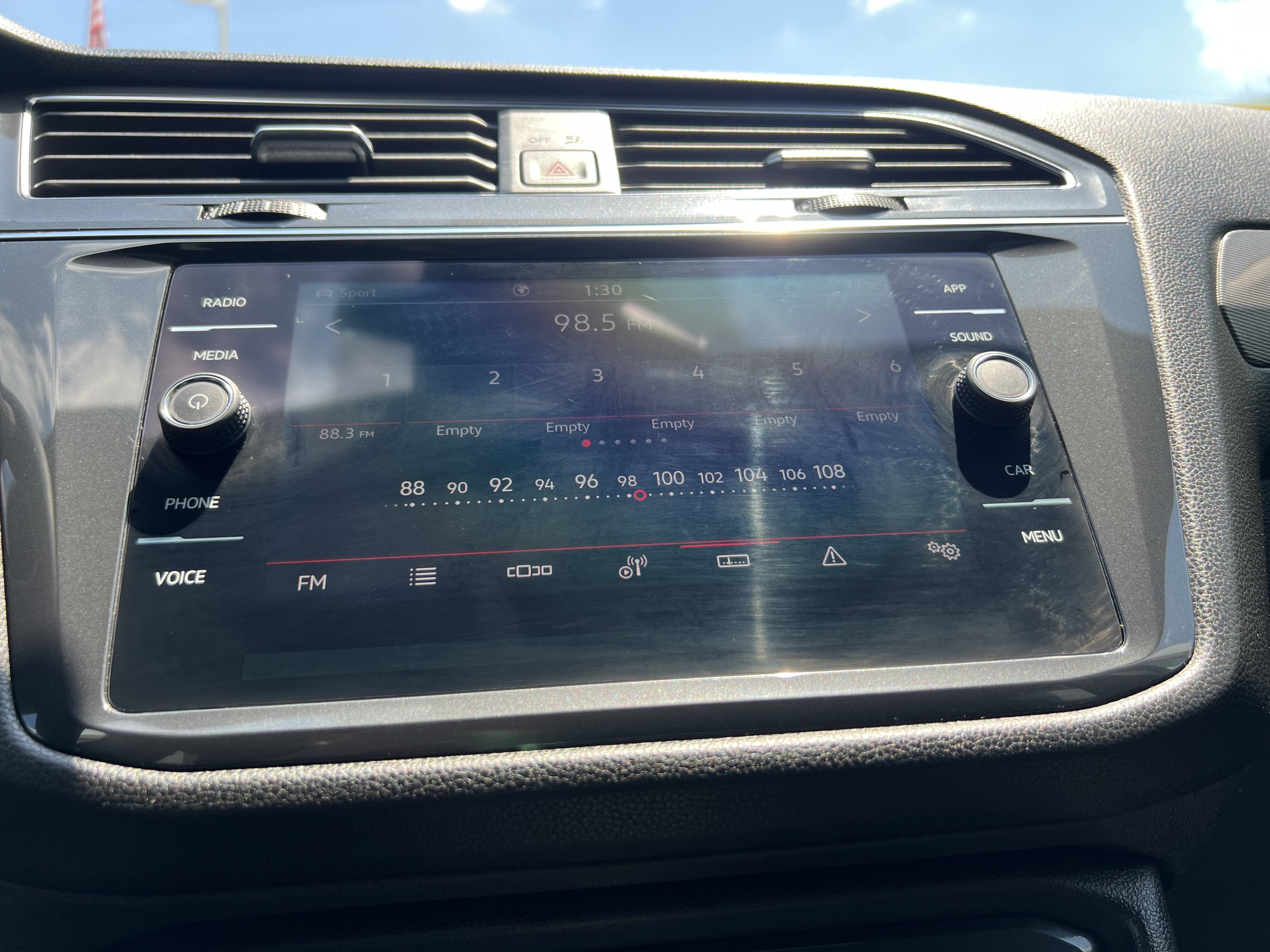 2023 Volkswagen Tiguan SE R-Line Black