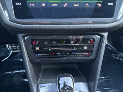 2024 Volkswagen Tiguan SE R-Line Black