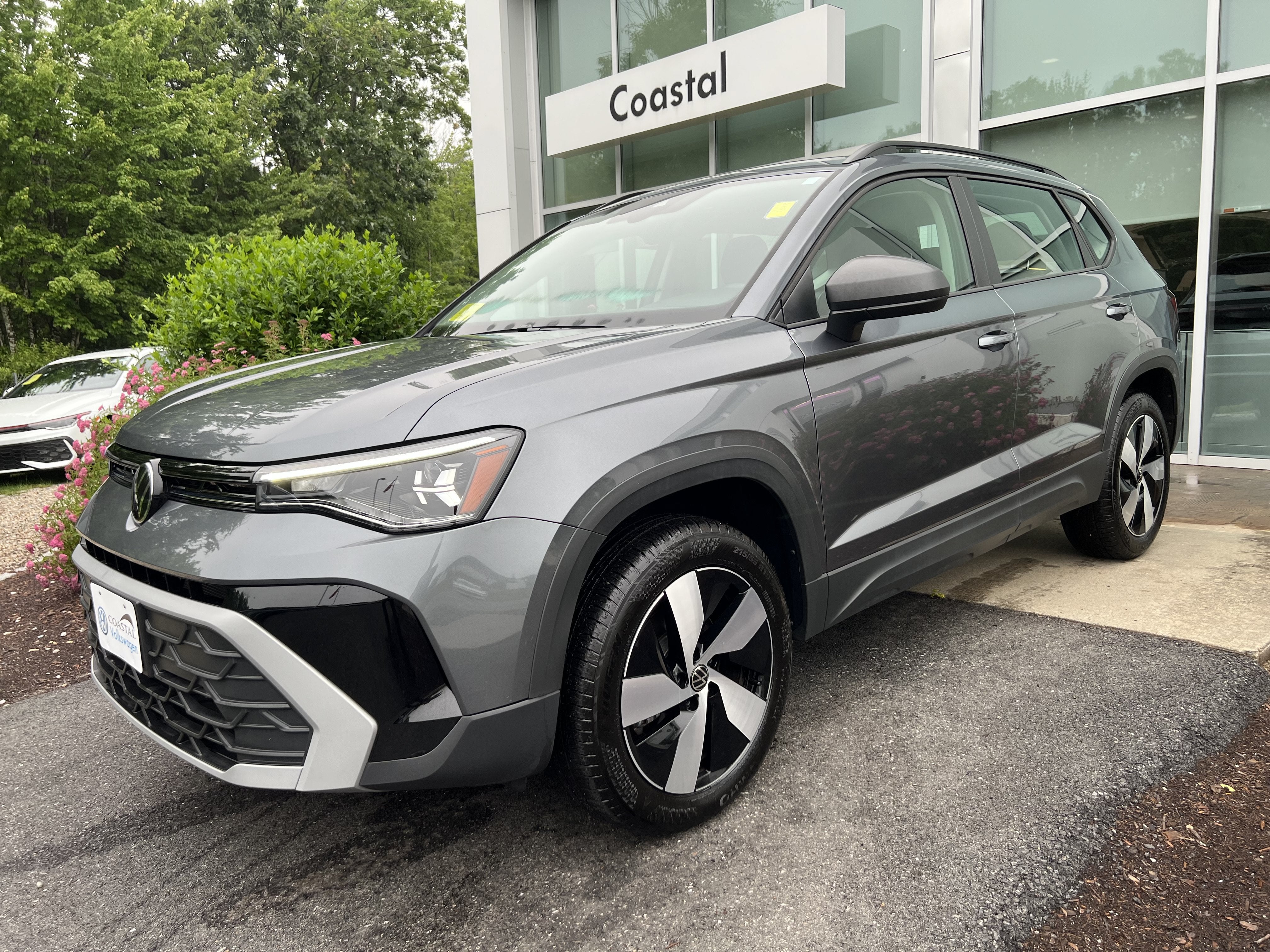 2025 Volkswagen Taos S