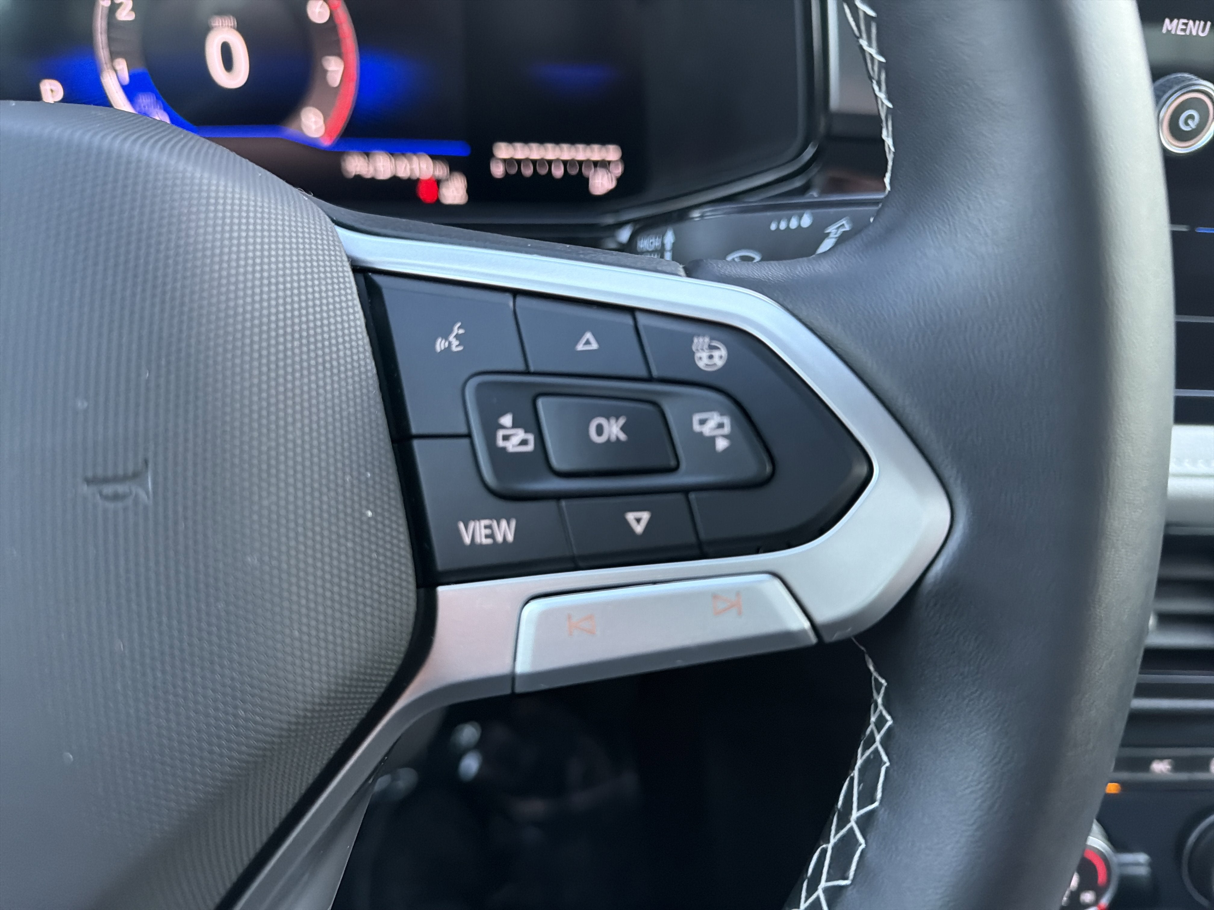 2025 Volkswagen Taos S