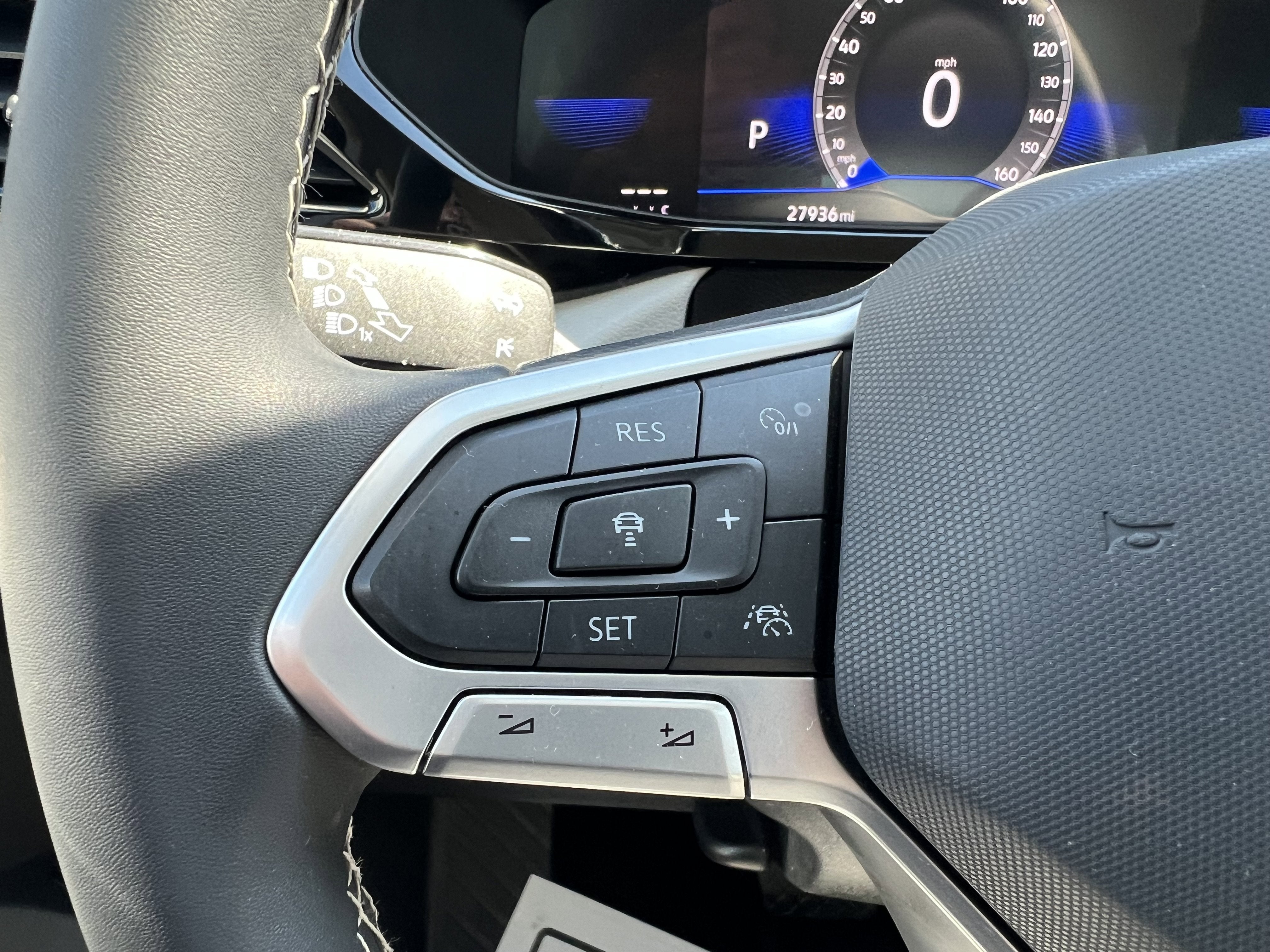 2024 Volkswagen Taos S