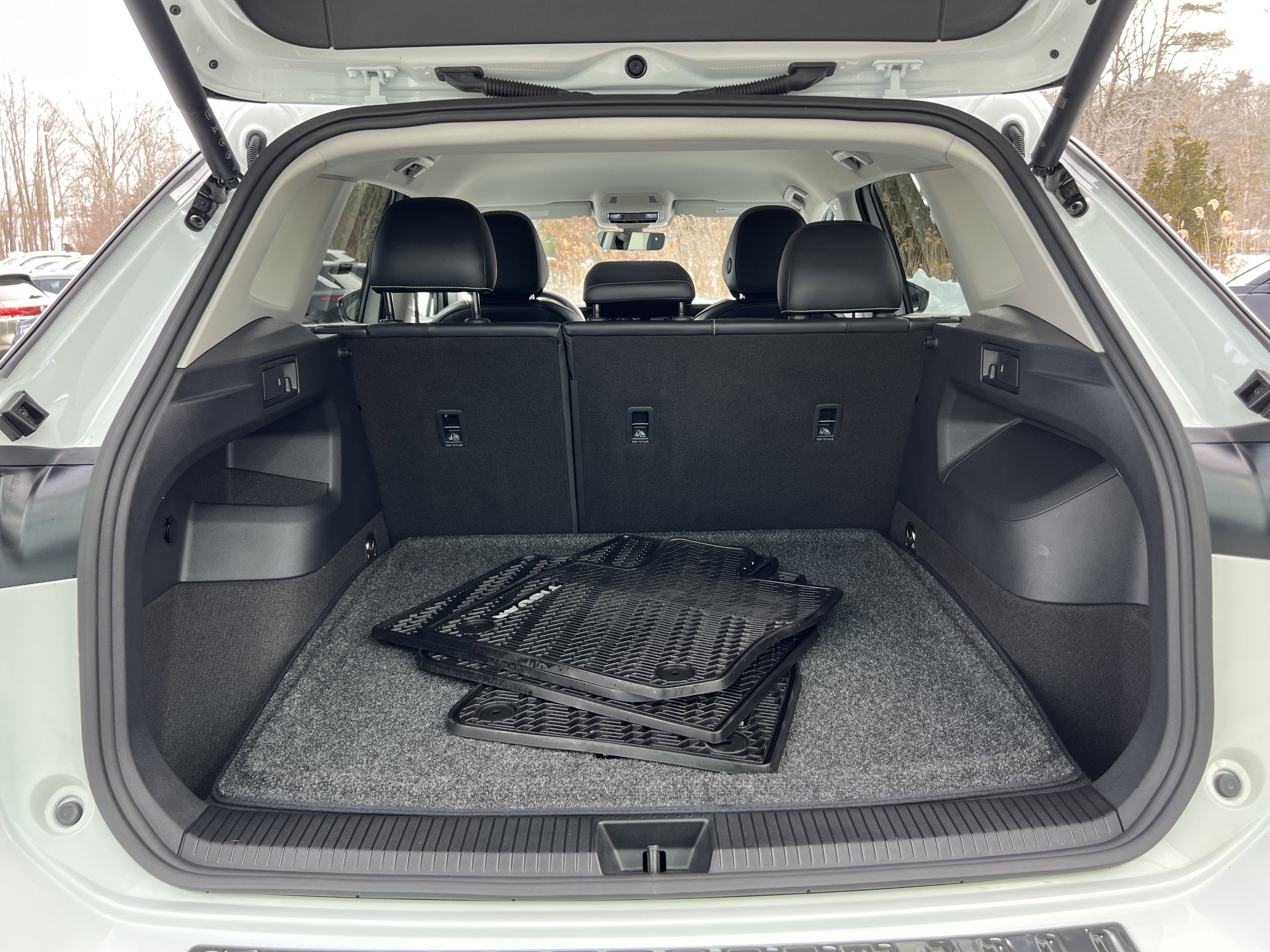 2025 Volkswagen Tiguan SE