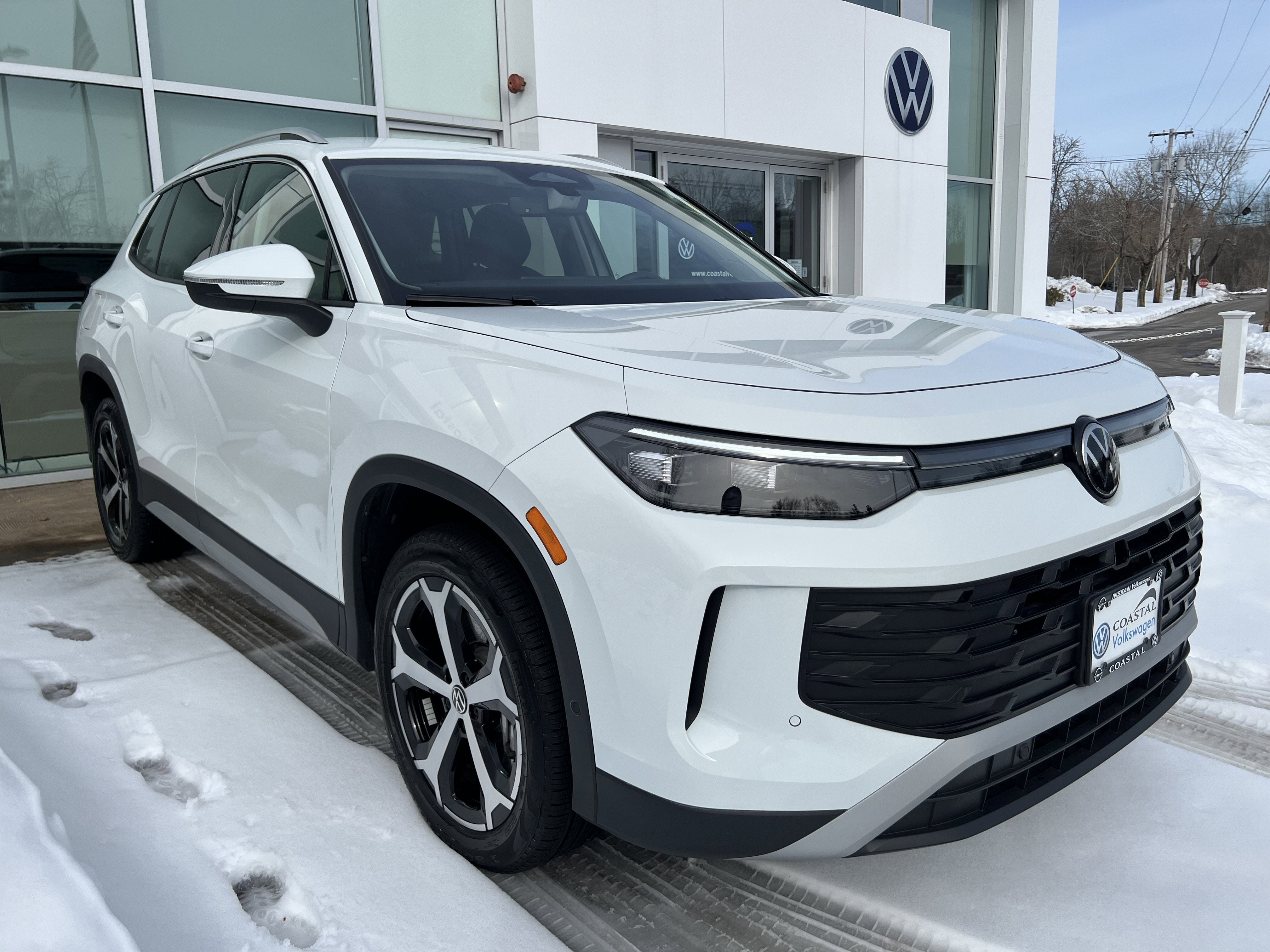 2025 Volkswagen Tiguan SE