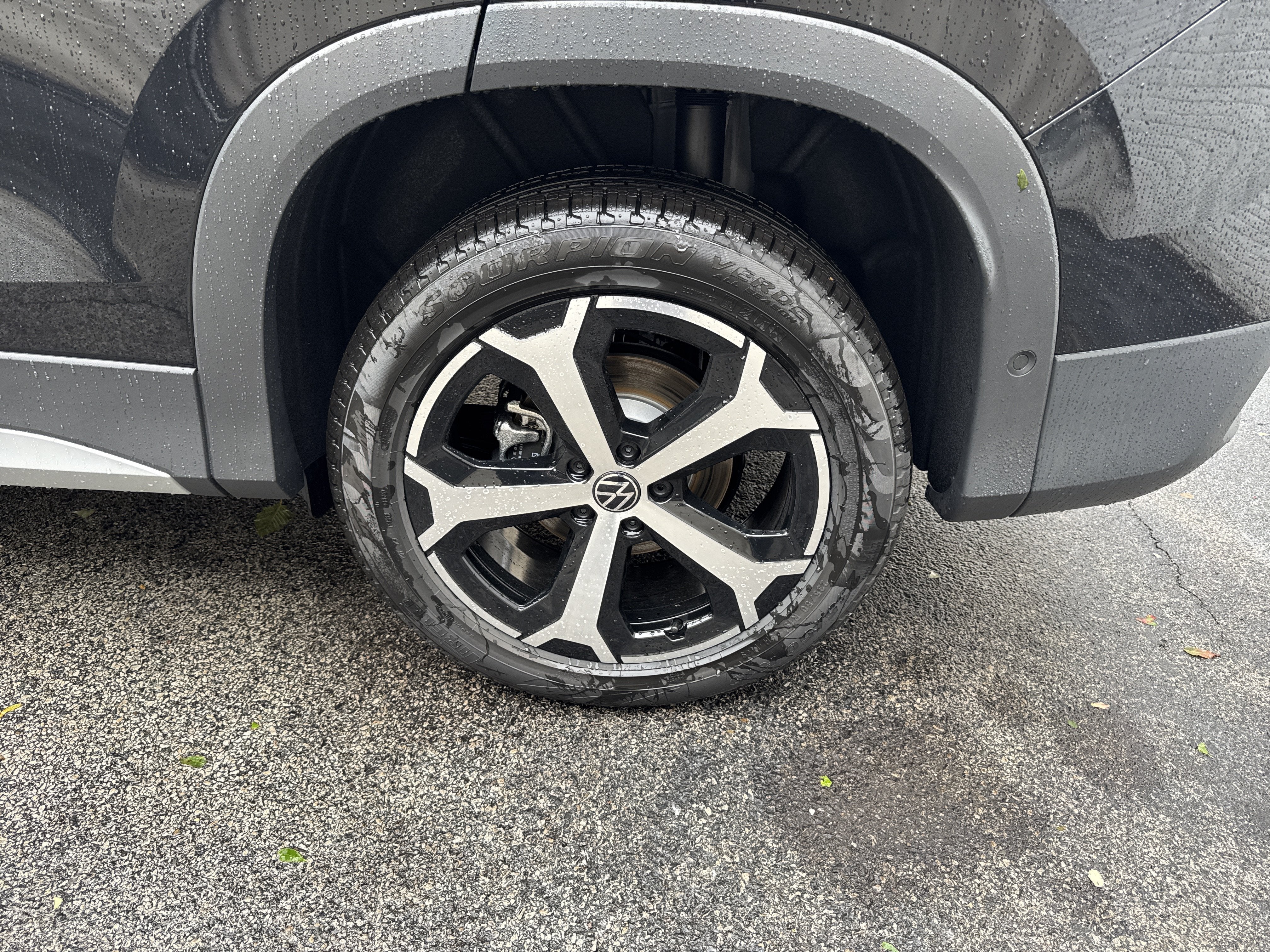 2026 Volkswagen Tiguan SE