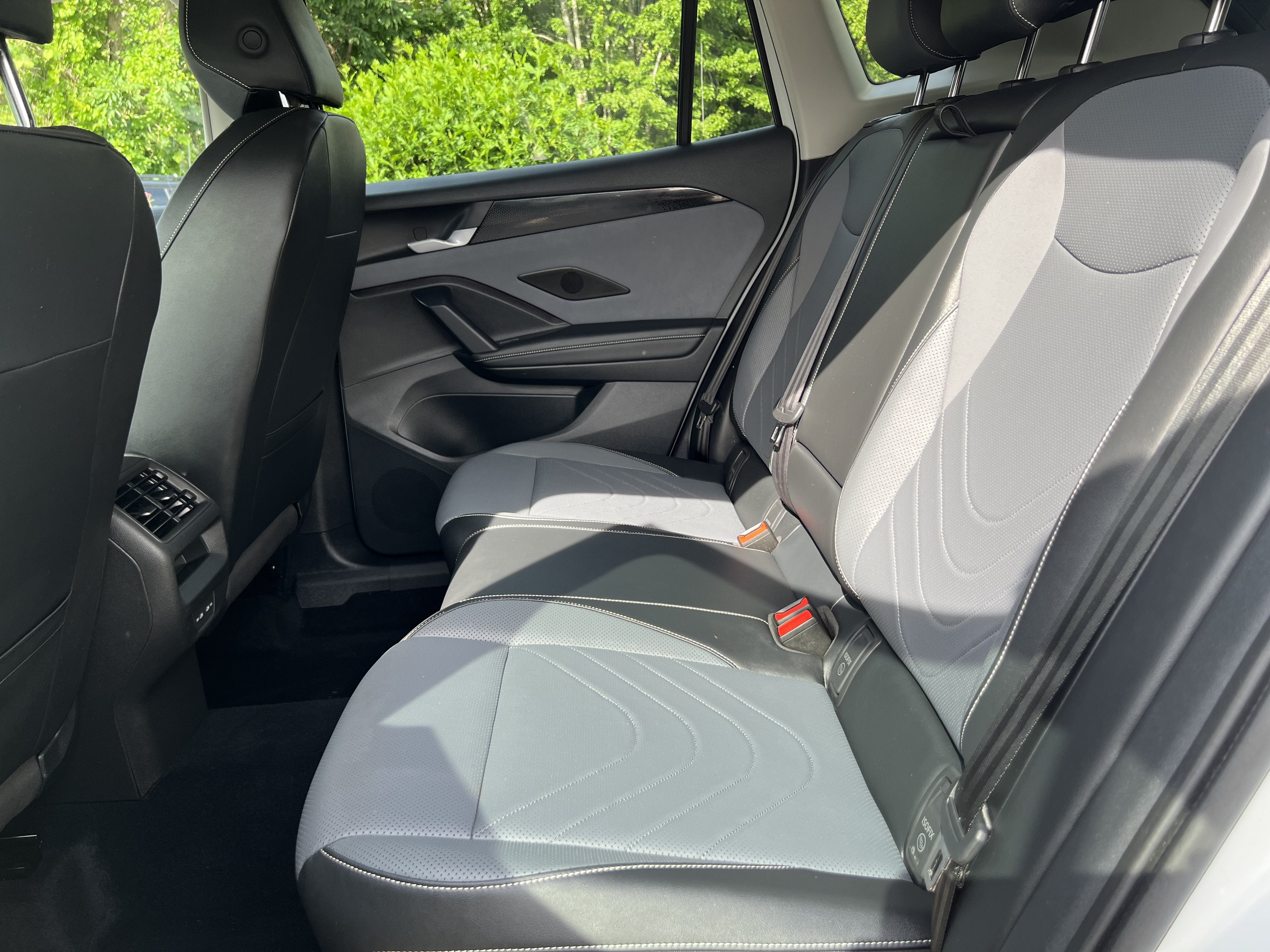 2025 Volkswagen Tiguan SE