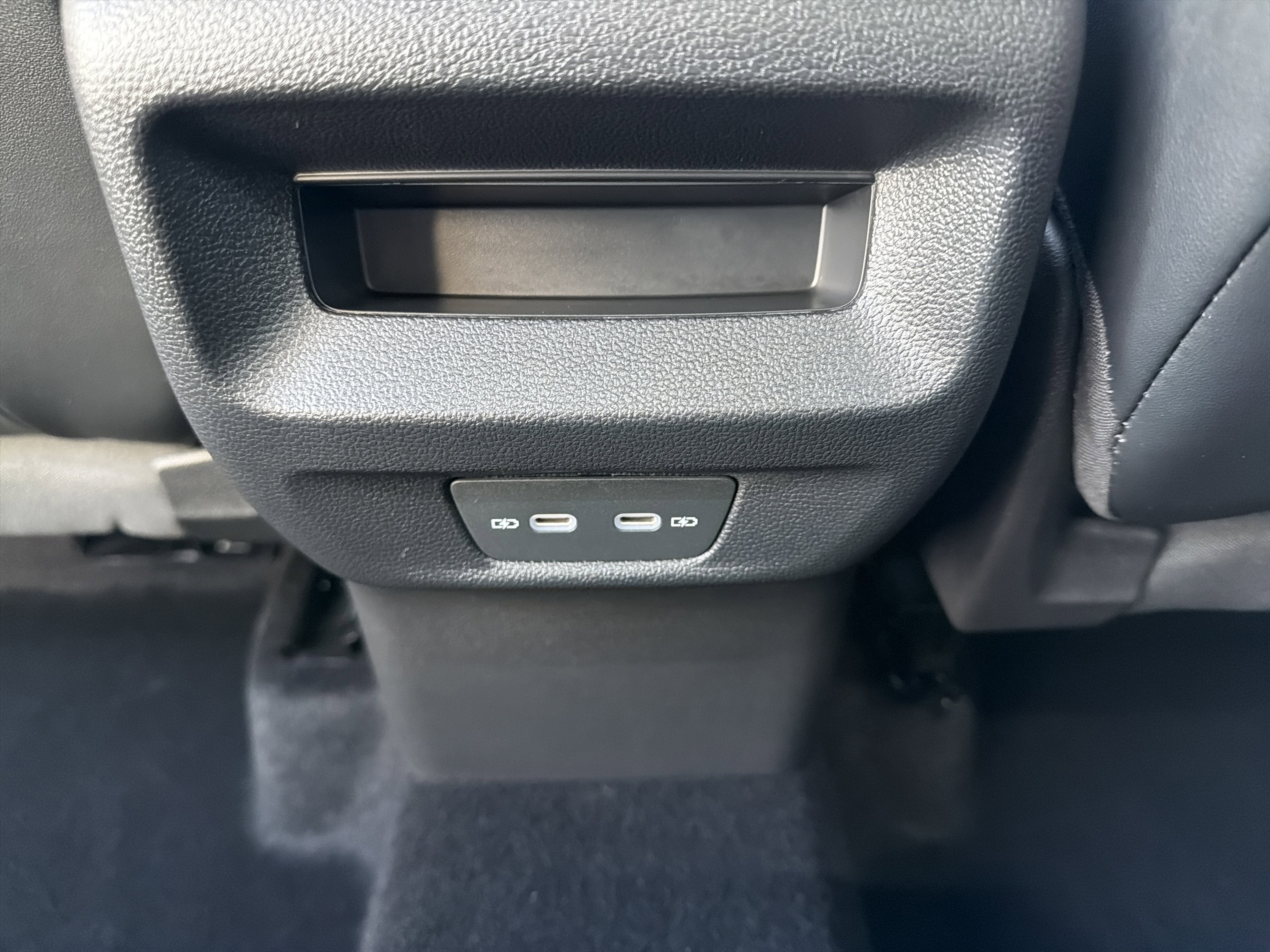 2025 Volkswagen Tiguan SE