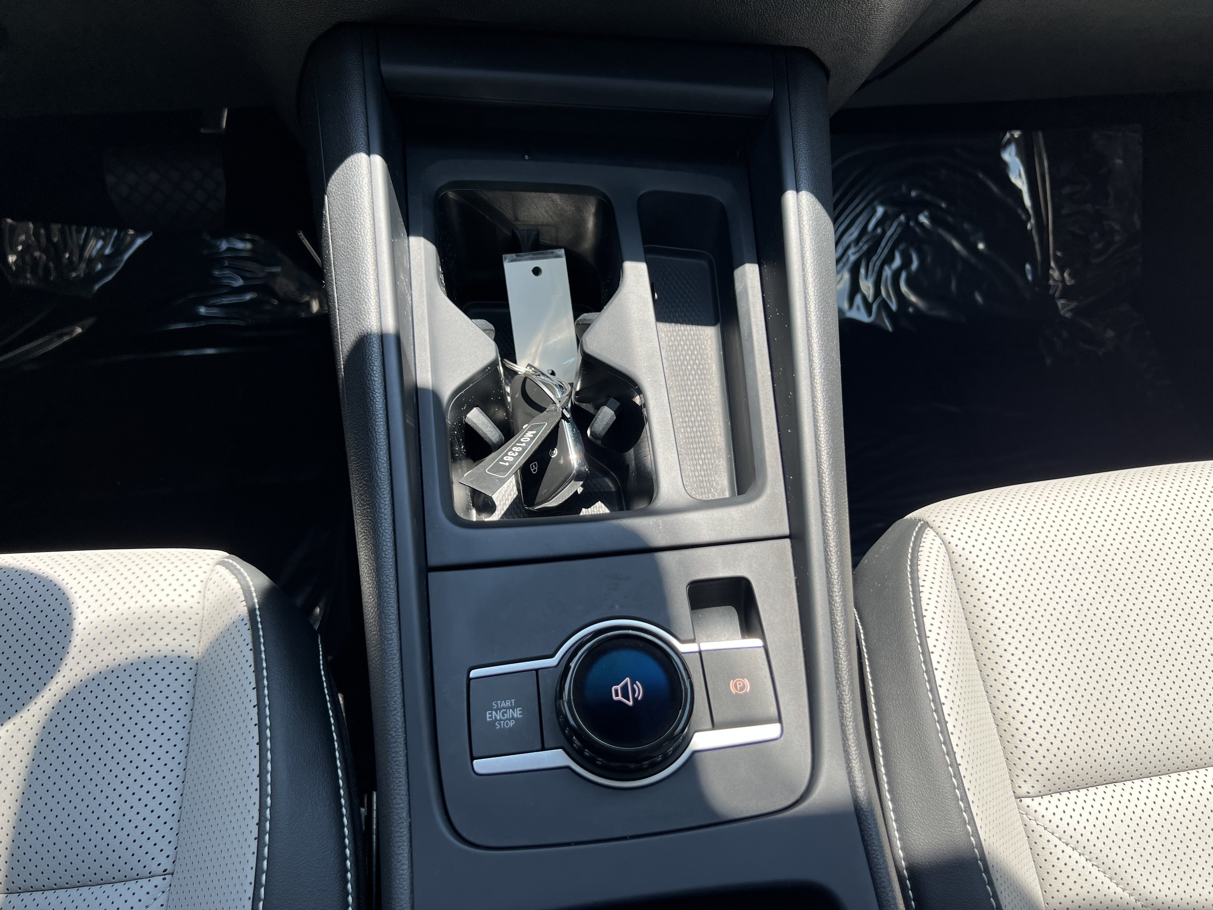 2025 Volkswagen Tiguan SE